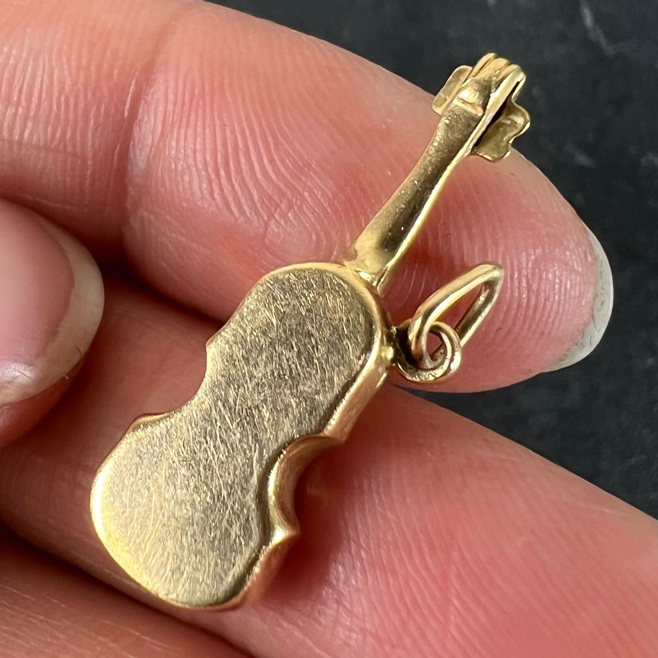 Vintage French Violin 18K Yellow Gold Enamel Charm Pendant For Sale 4