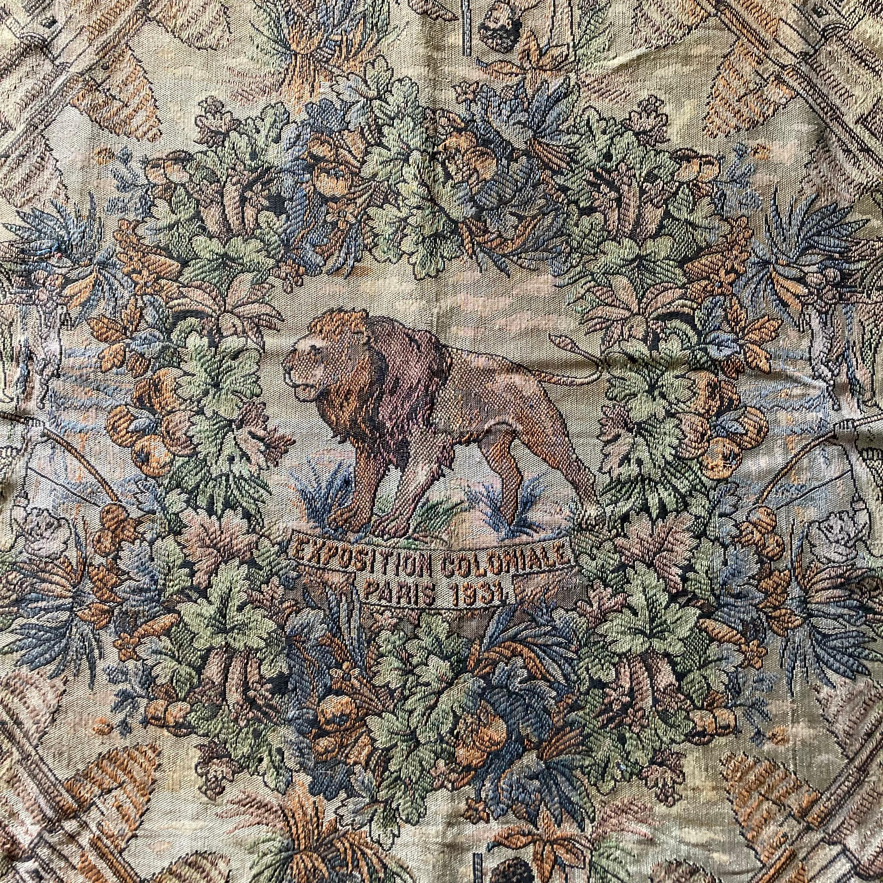 Milieu du XXe siècle Tapisserie murale française de l'exposition coloniale de Paris de 1931 en vente