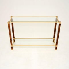 Tavolo consolle francese d'epoca in noce e ottone di Pierre Vandel Paris