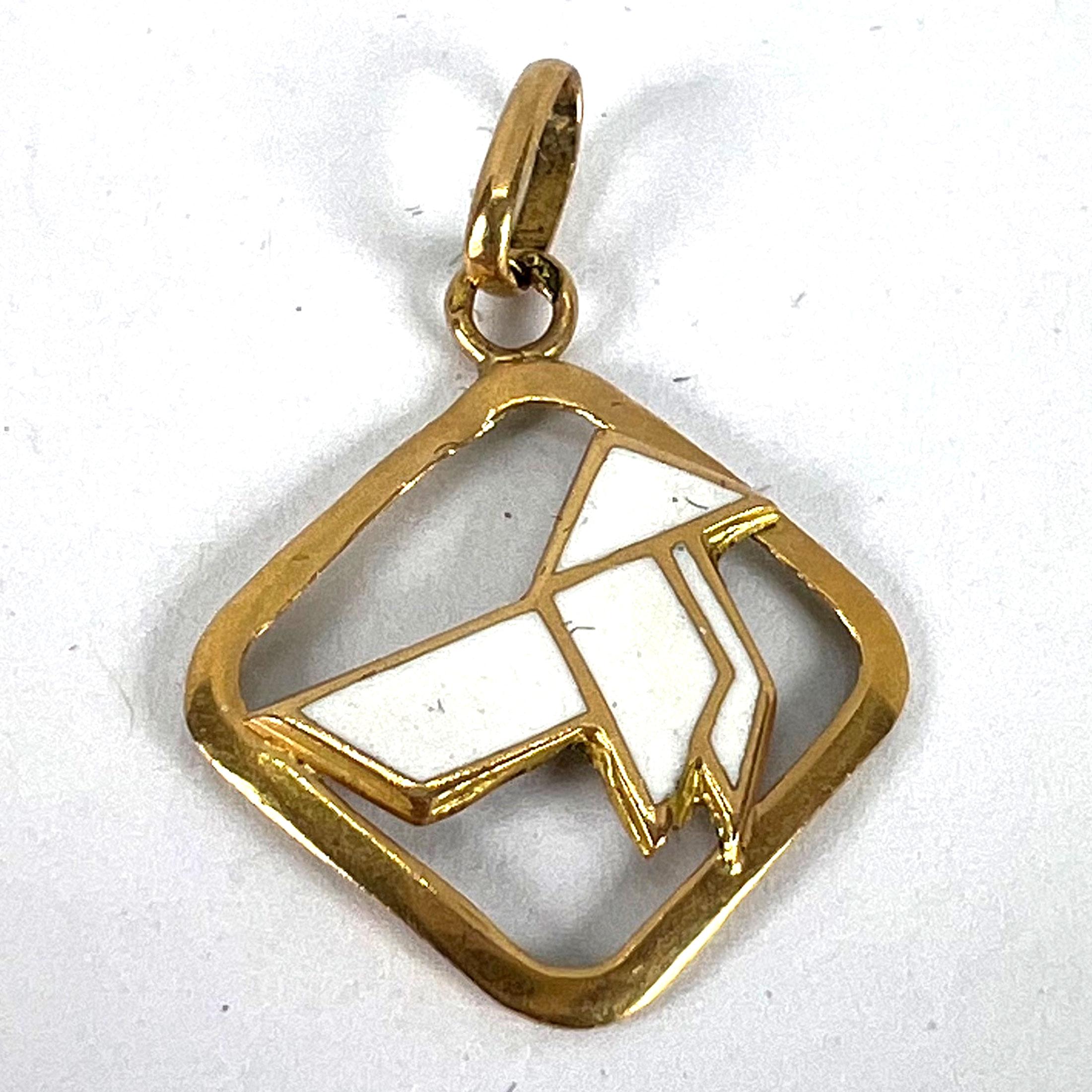 Vintage French White Origami Bird Enamel 18K Yellow Gold Charm Pendant For Sale 7