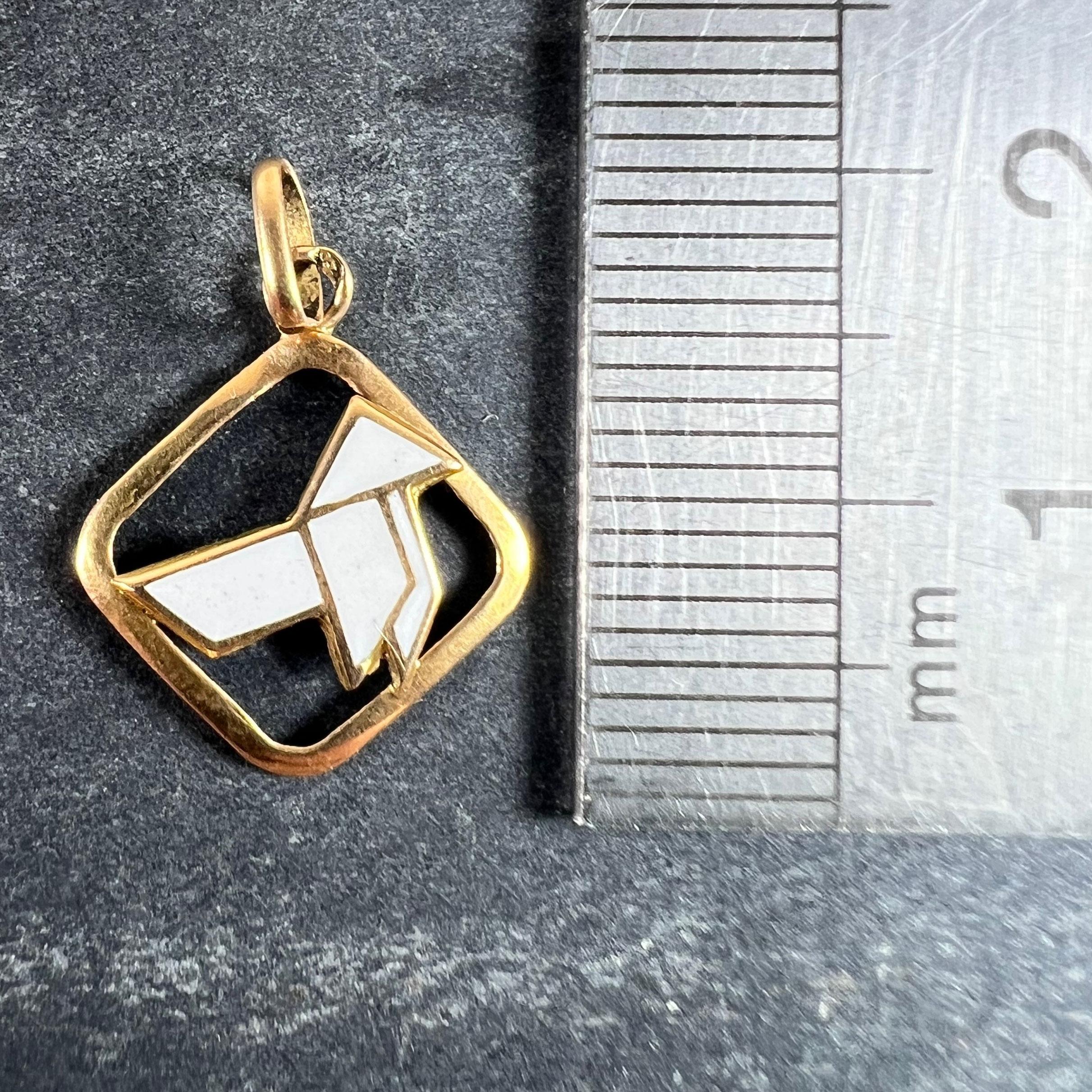 Vintage French White Origami Bird Enamel 18K Yellow Gold Charm Pendant For Sale 4