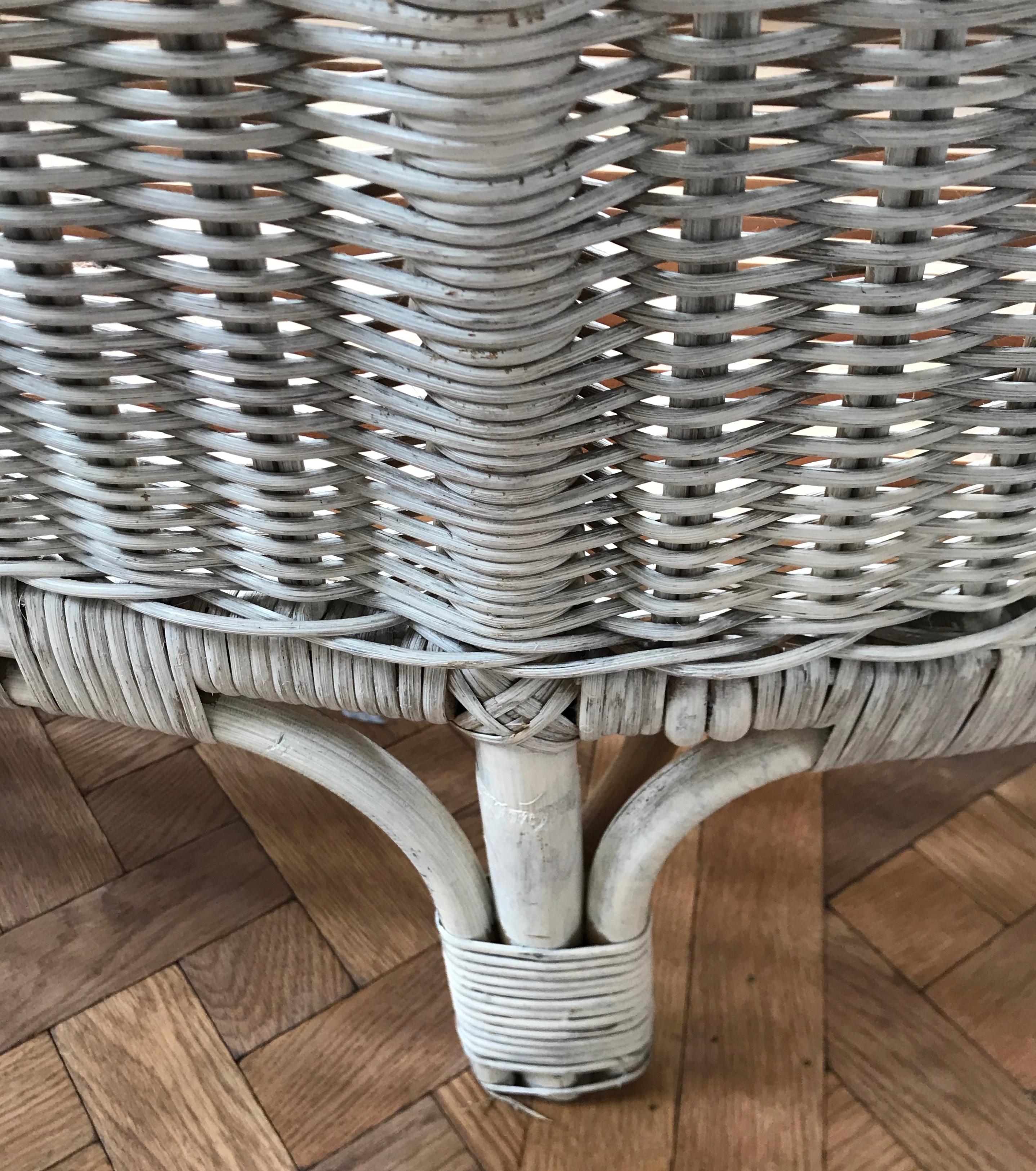 Vintage French Wicker Baby Bed/ Crib For Sale 2