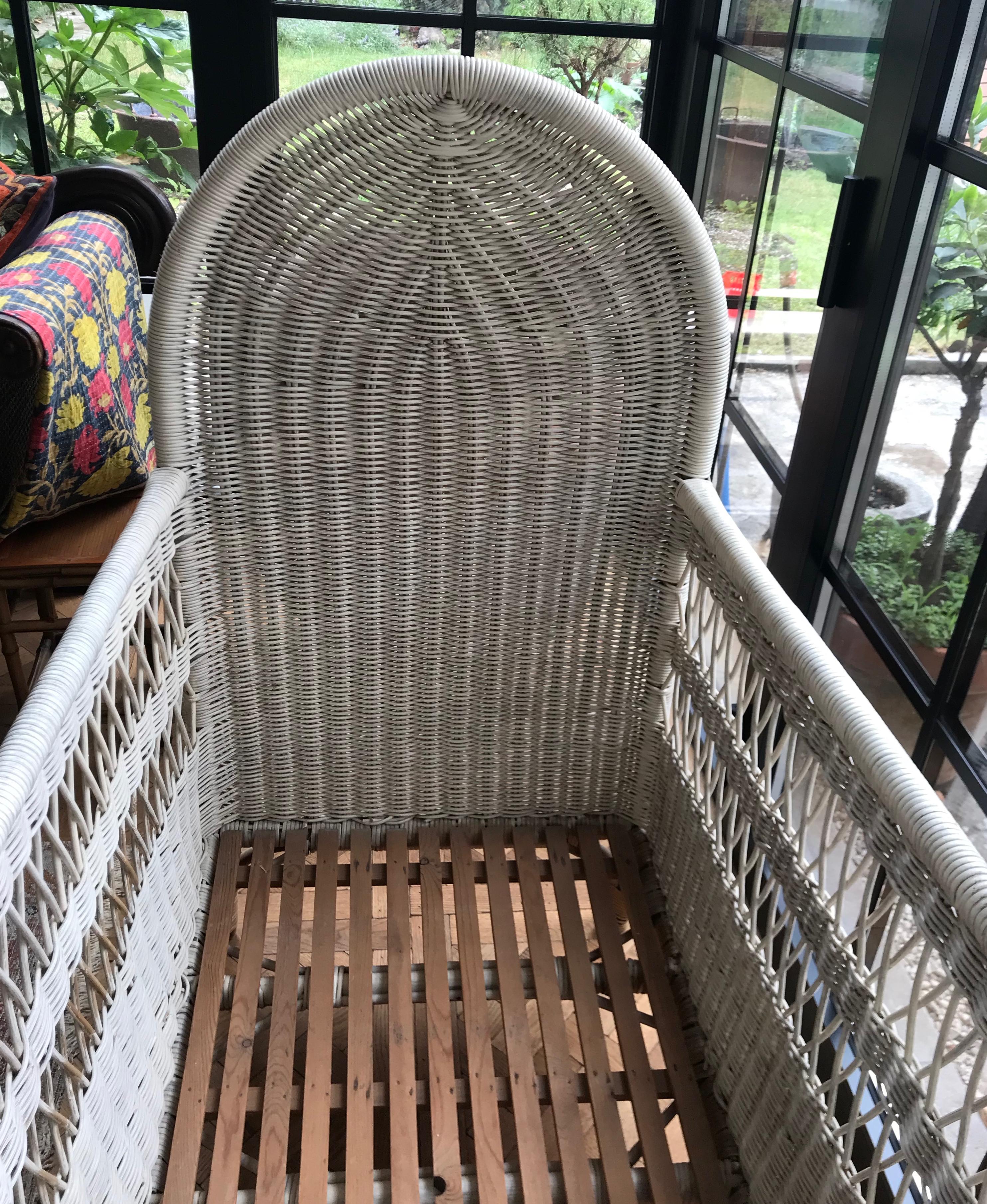 Vintage French Wicker Baby Bed/ Crib For Sale 3