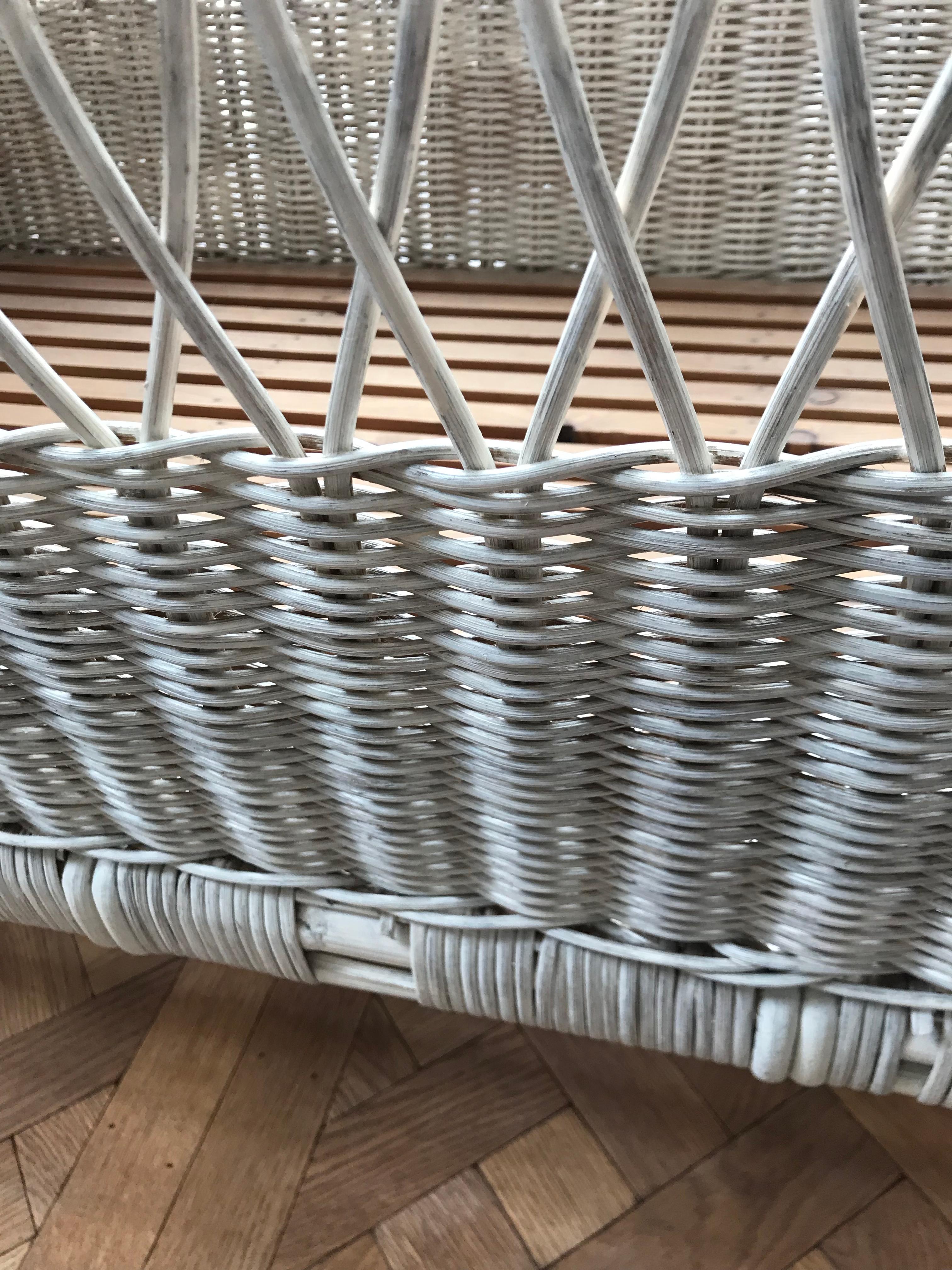 Vintage French Wicker Baby Bed/ Crib For Sale 1