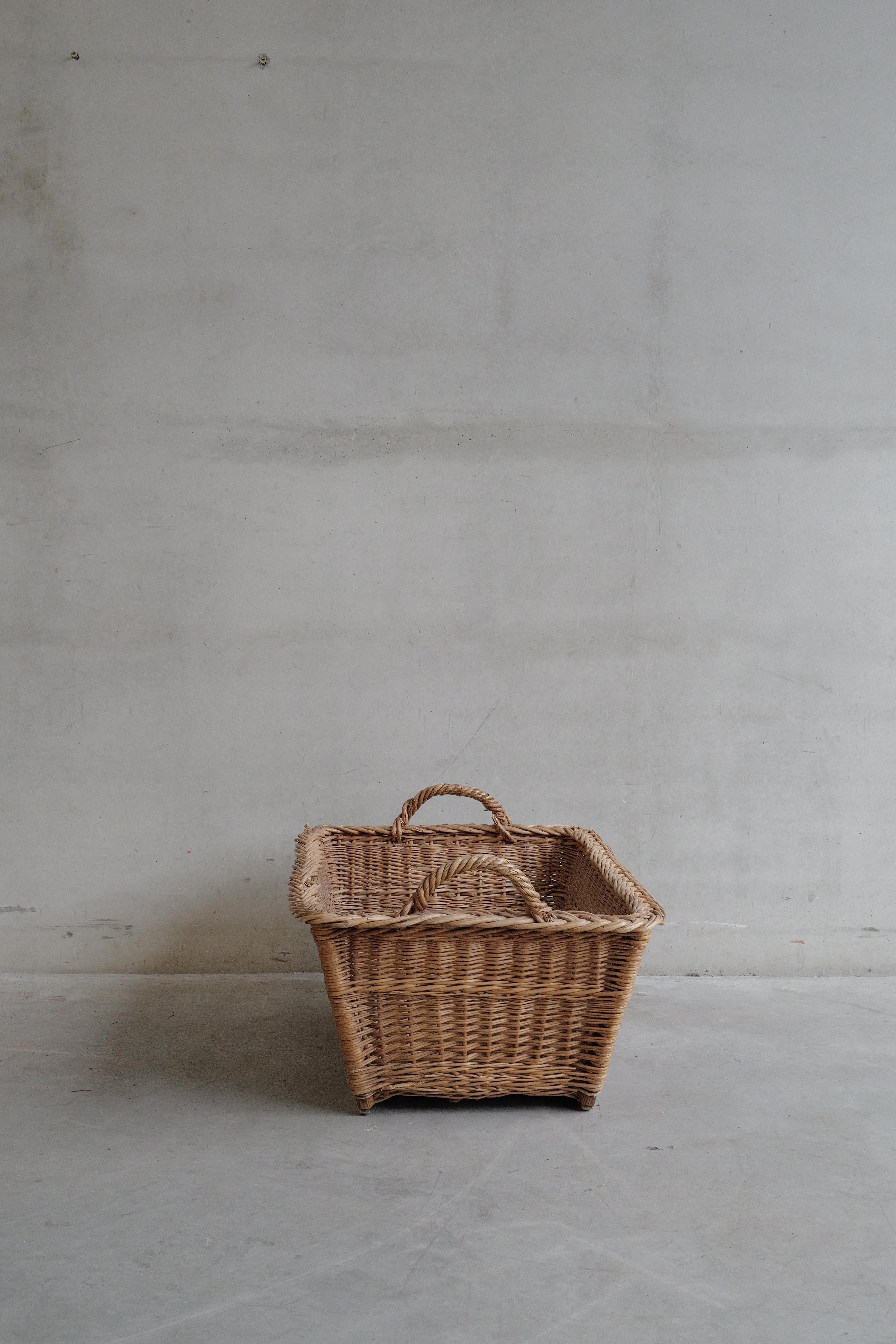 French Provincial Vintage French Wicker Basket For Sale