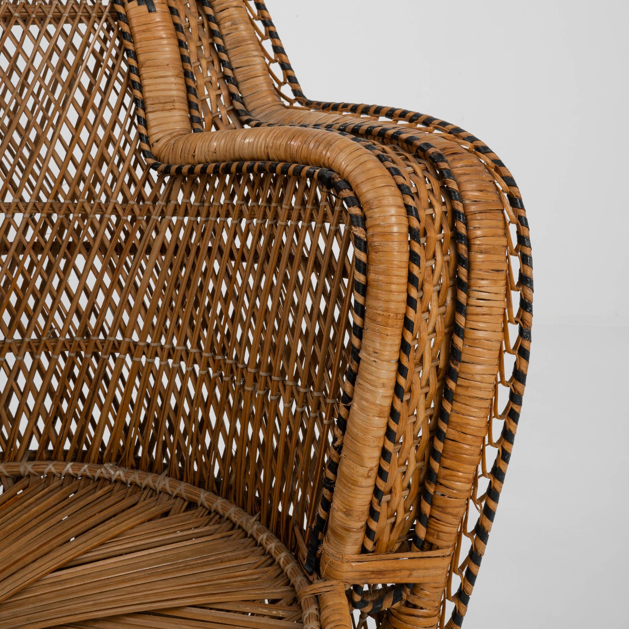 Vintage French Wicker Peacock Chair 7