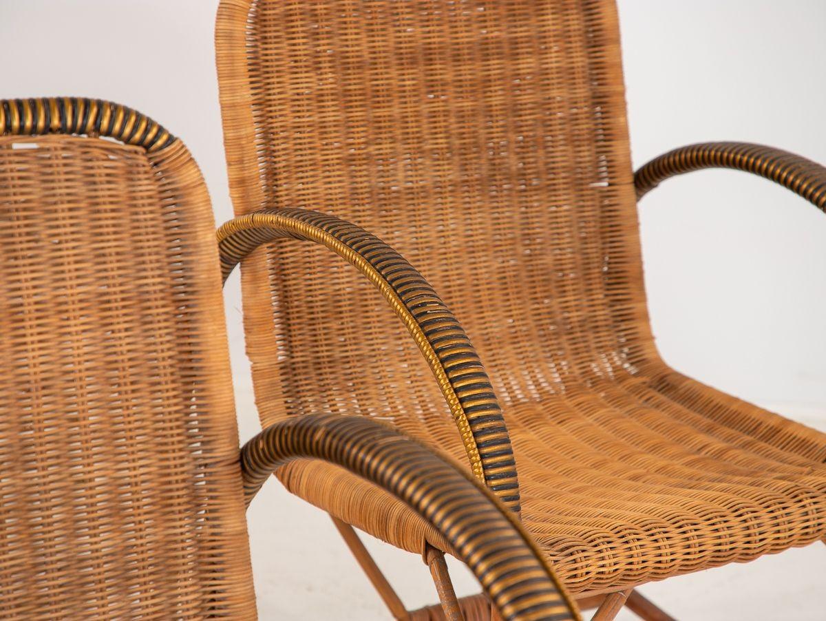 20th Century Vintage French Wicker Set of Four chairs and Table For Sale