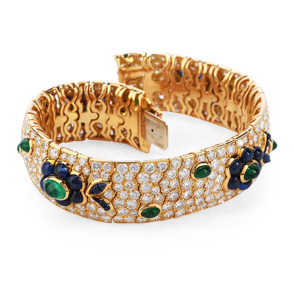Vintage French Wide Diamond Sapphire Emerald Gold Bracelet In Excellent Condition For Sale In Miami, FL