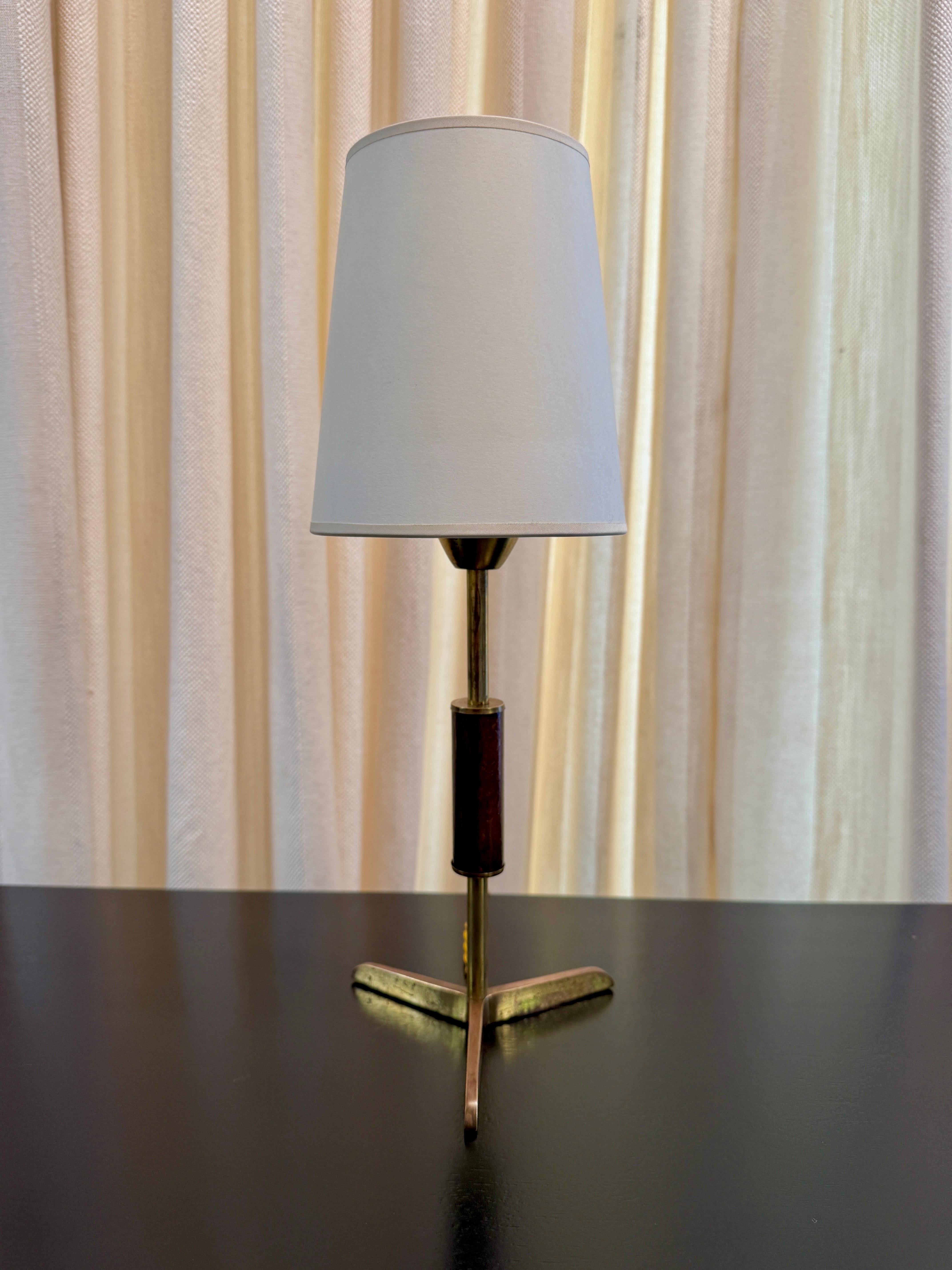 Mid-Century Modern Vintage French Wood & Brass Petite Table Lamp For Sale