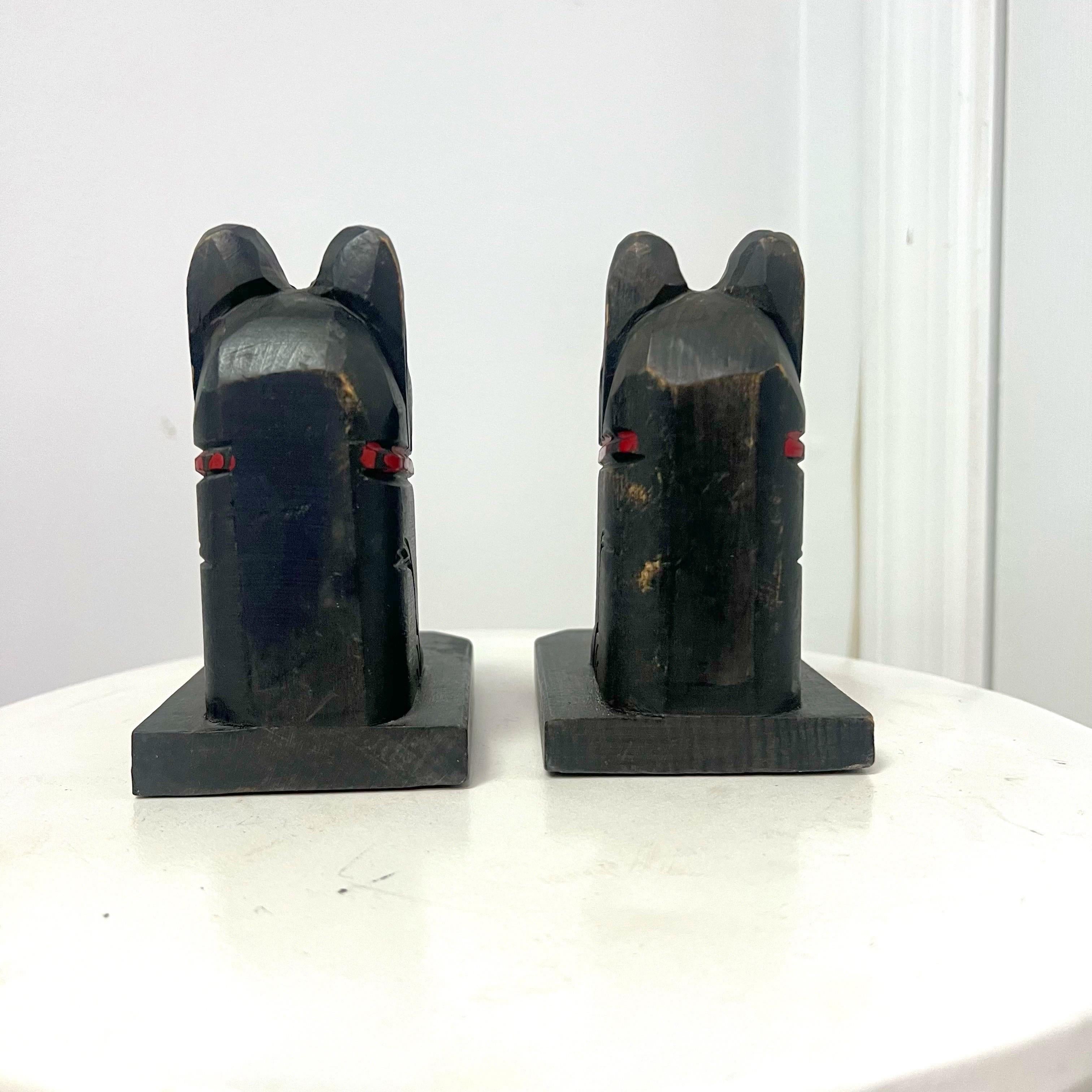 Vintage French Wood Terrier Bookends - a Pair In Good Condition For Sale In Charleston, SC