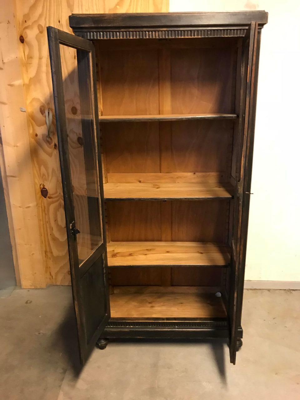 Vintage French Wooden Bookcase/Cabinet 1