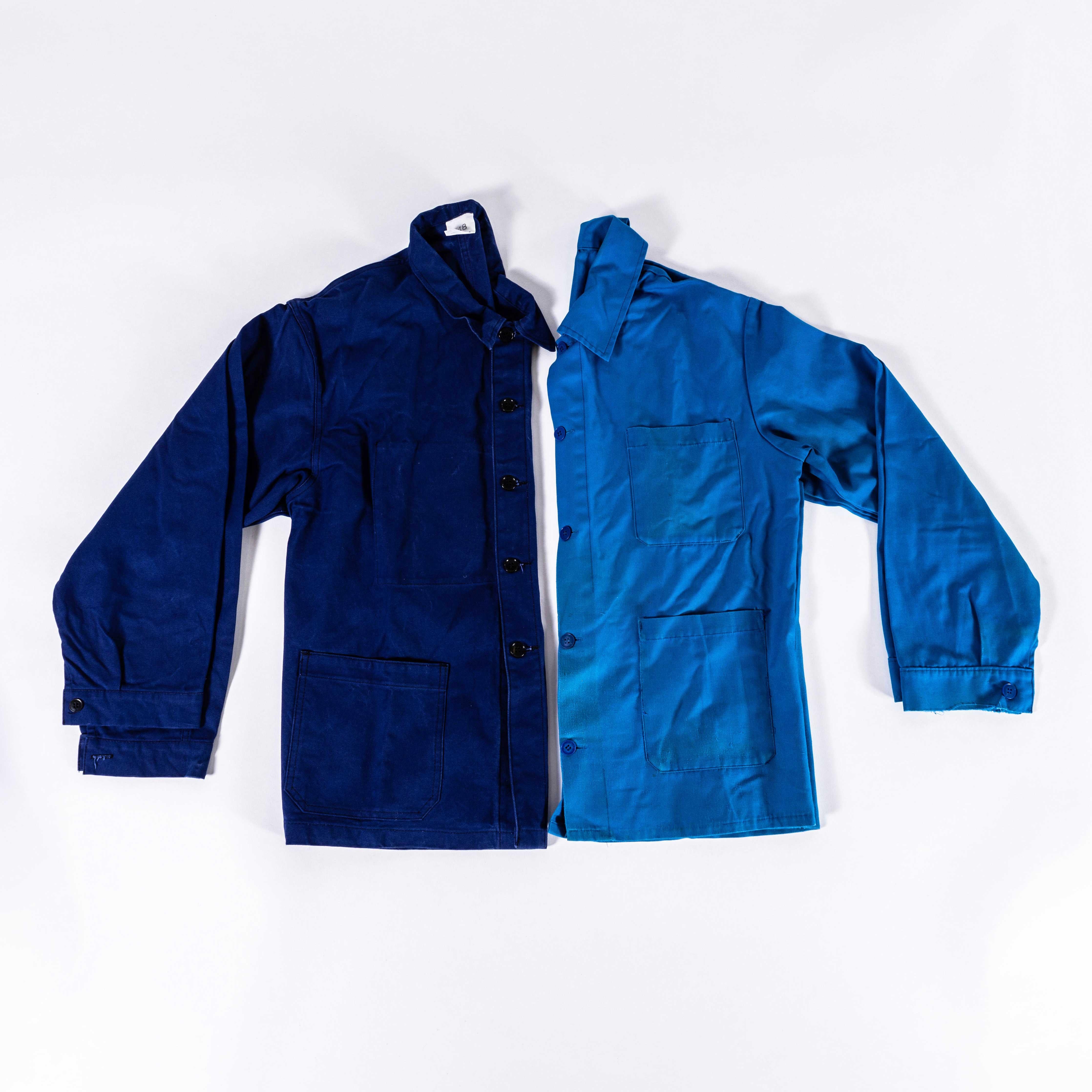 Vintage French Workwear Jackets Blue Jackets (Small). 

C'est à Adolphe Lafont que l'on doit la création de la première veste de travail française classique, au milieu du XIXe siècle. Le 