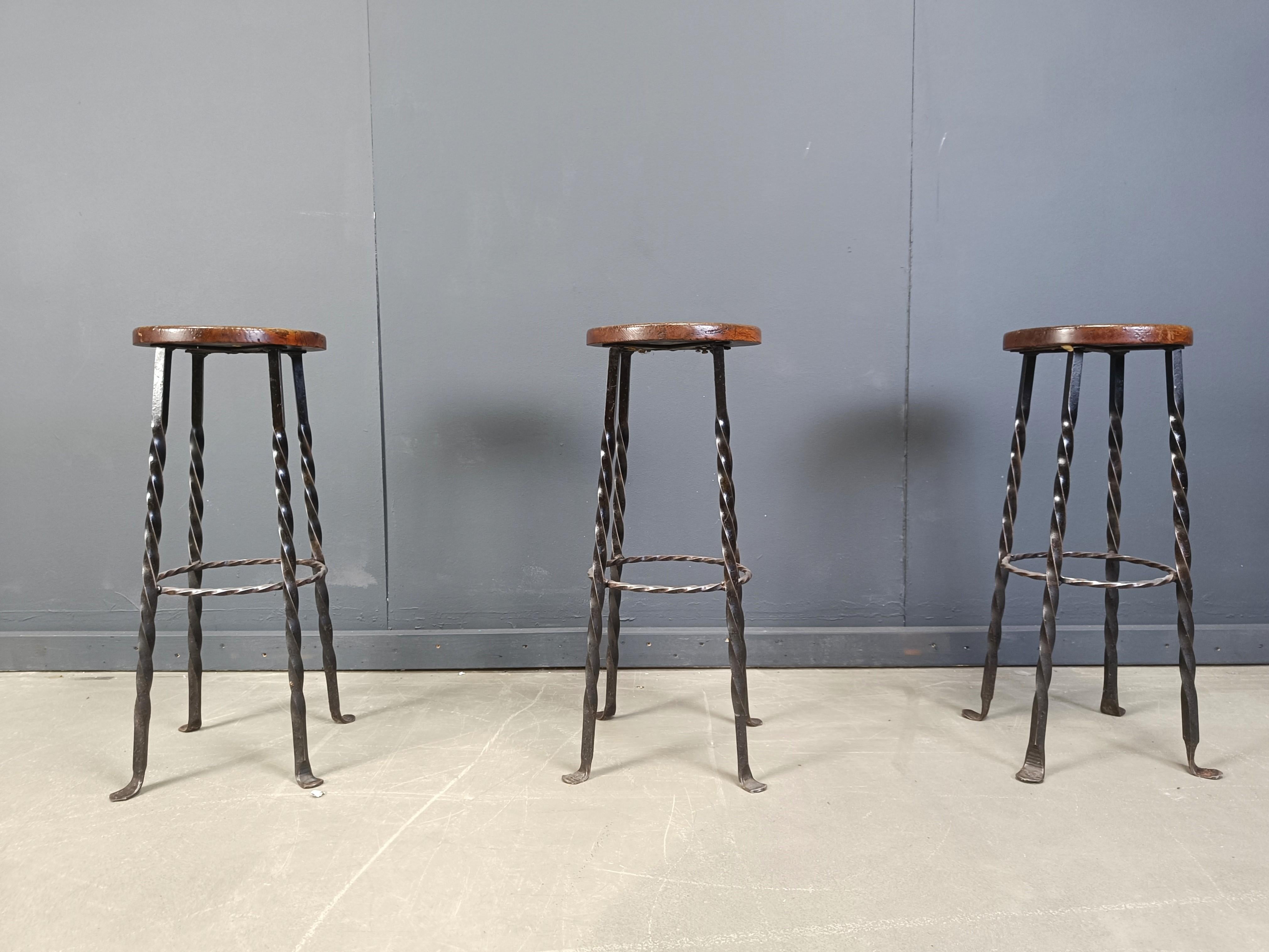 Vintage french wrought iron bar stools, 1960s - set of 3 For Sale 3