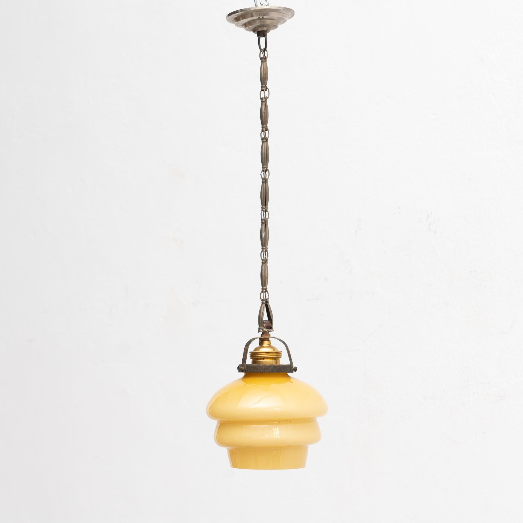 Vintage French Yellow Glass Ceiling Lamp, circa 1930 In Good Condition In Barcelona, Barcelona