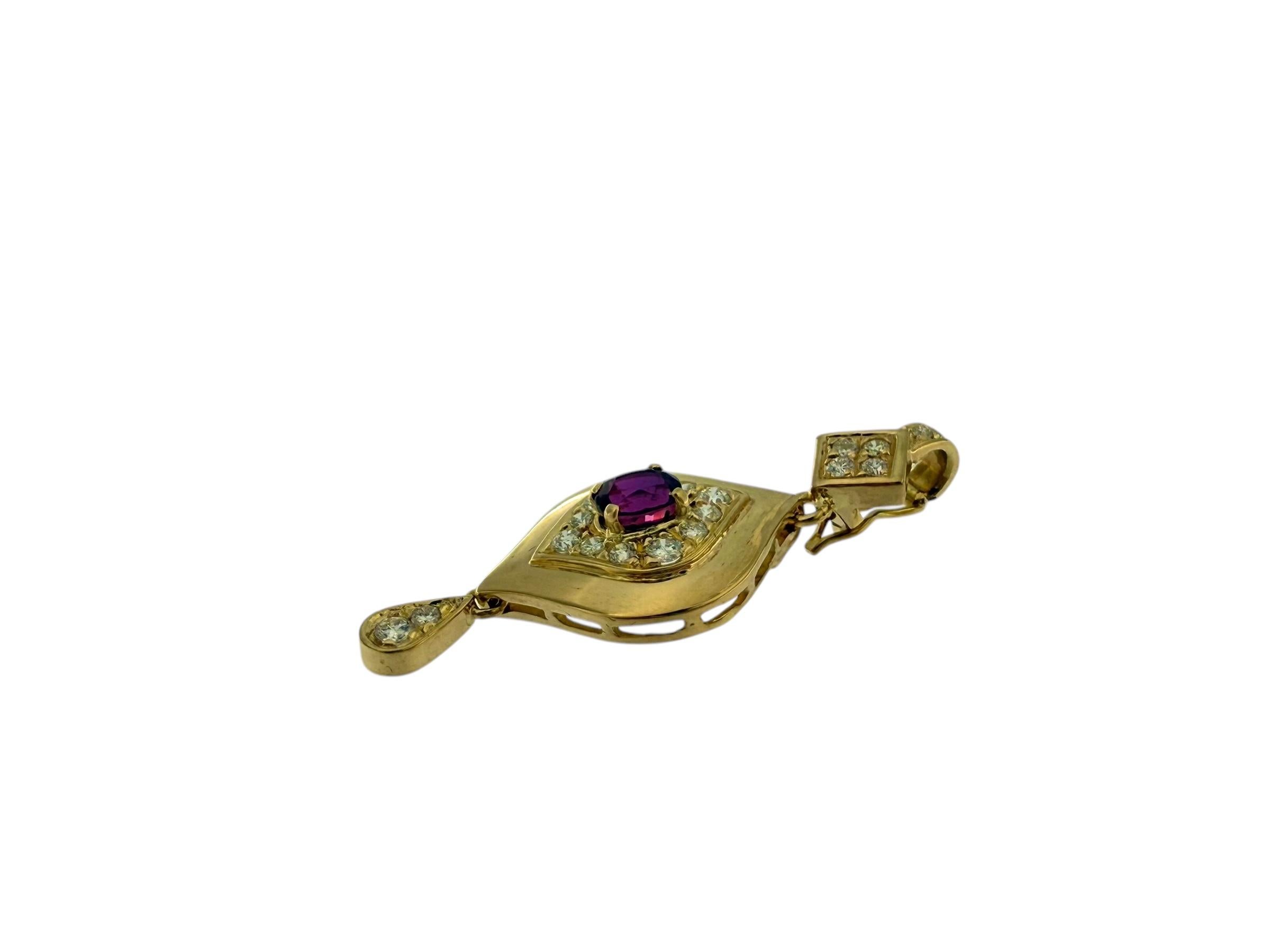 Französischer Gelbgold-Anhänger im Vintage-Stil mit Diamanten und Rubinen im Angebot 1
