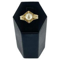 Französischer Gelbgoldring aus Gelbgold mit weißer Perle