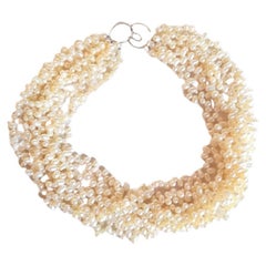 Collar vintage de perlas de agua dulce de varias vueltas