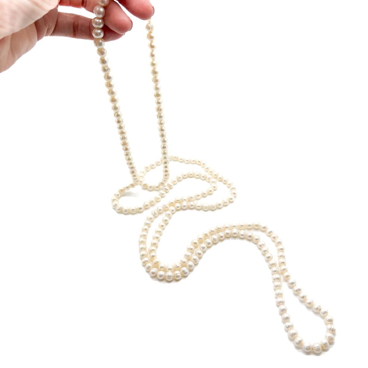 Vintage Freshwater Pearl Necklace 1990s In Good Condition For Sale In Wilmslow, GB
