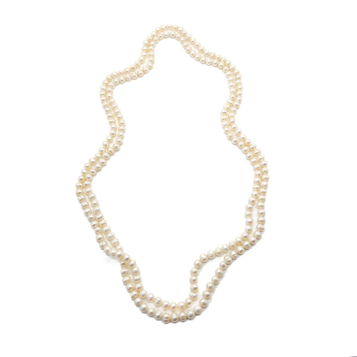 Women's Vintage Freshwater Pearl Necklace 1990s For Sale