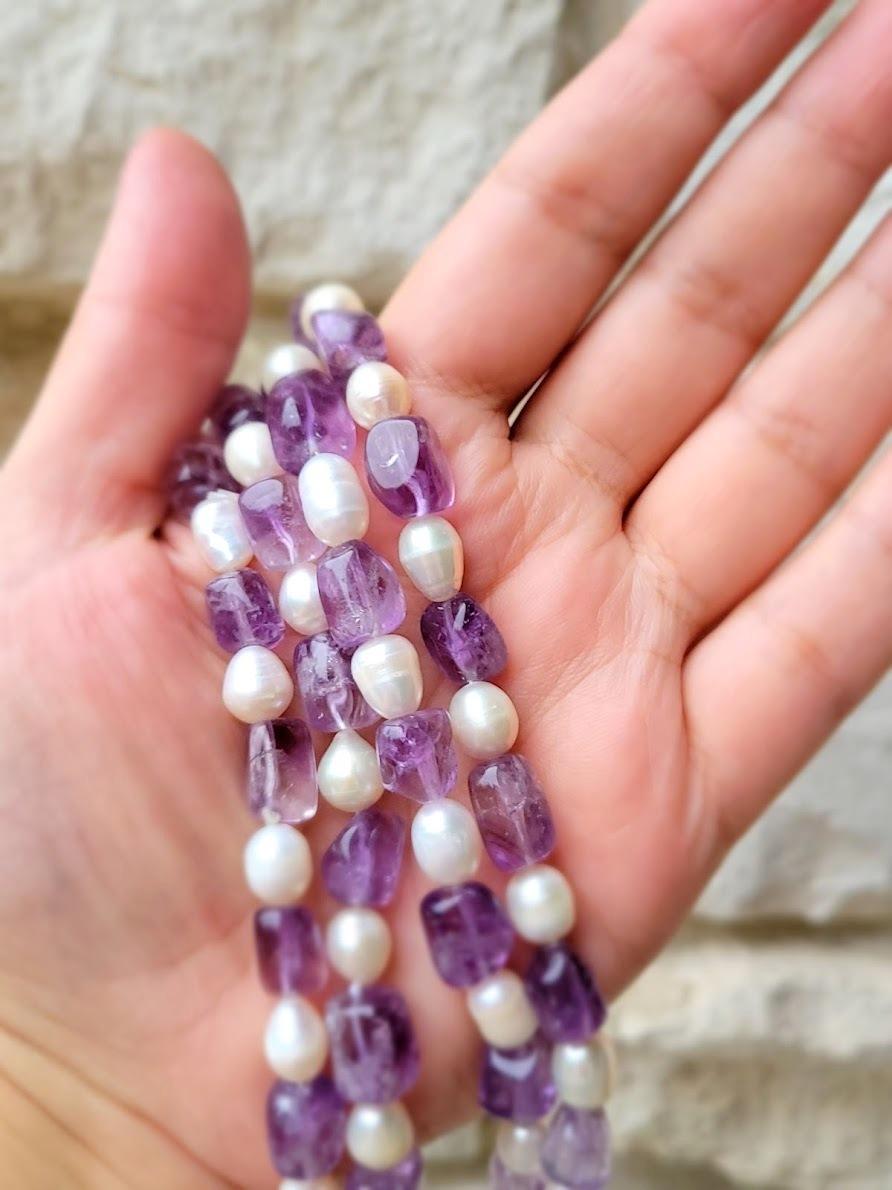 Vintage Freshwater Pearls and Amethyst Necklace In Excellent Condition For Sale In Chesterland, OH