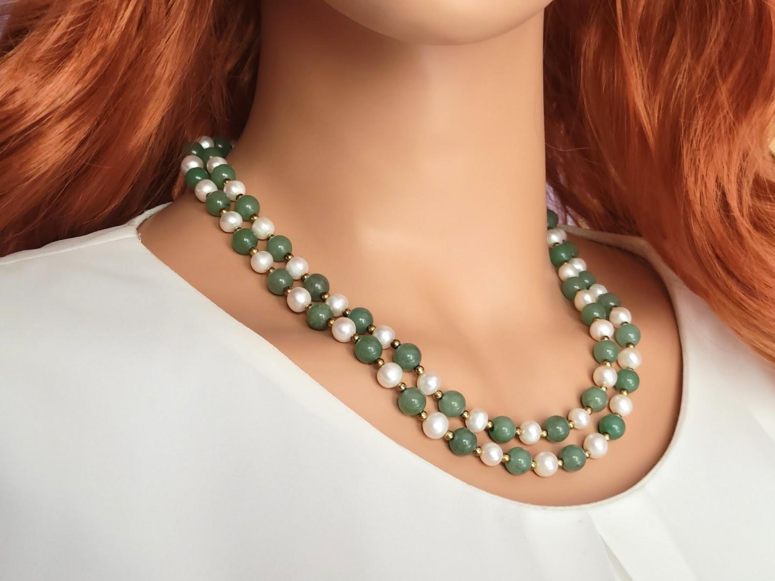 Art Deco Vintage Freshwater Pearls and Green Jade Necklace