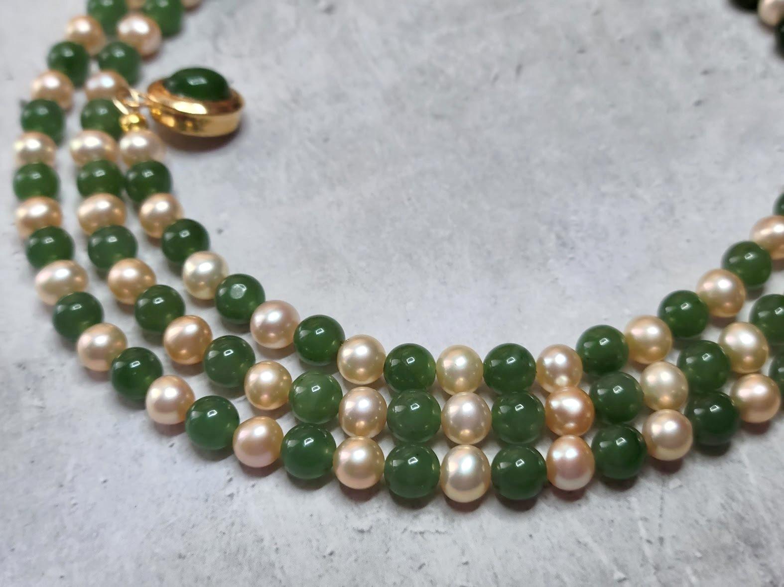 Bead Vintage Freshwater Pearls and Russian Jade Necklace For Sale