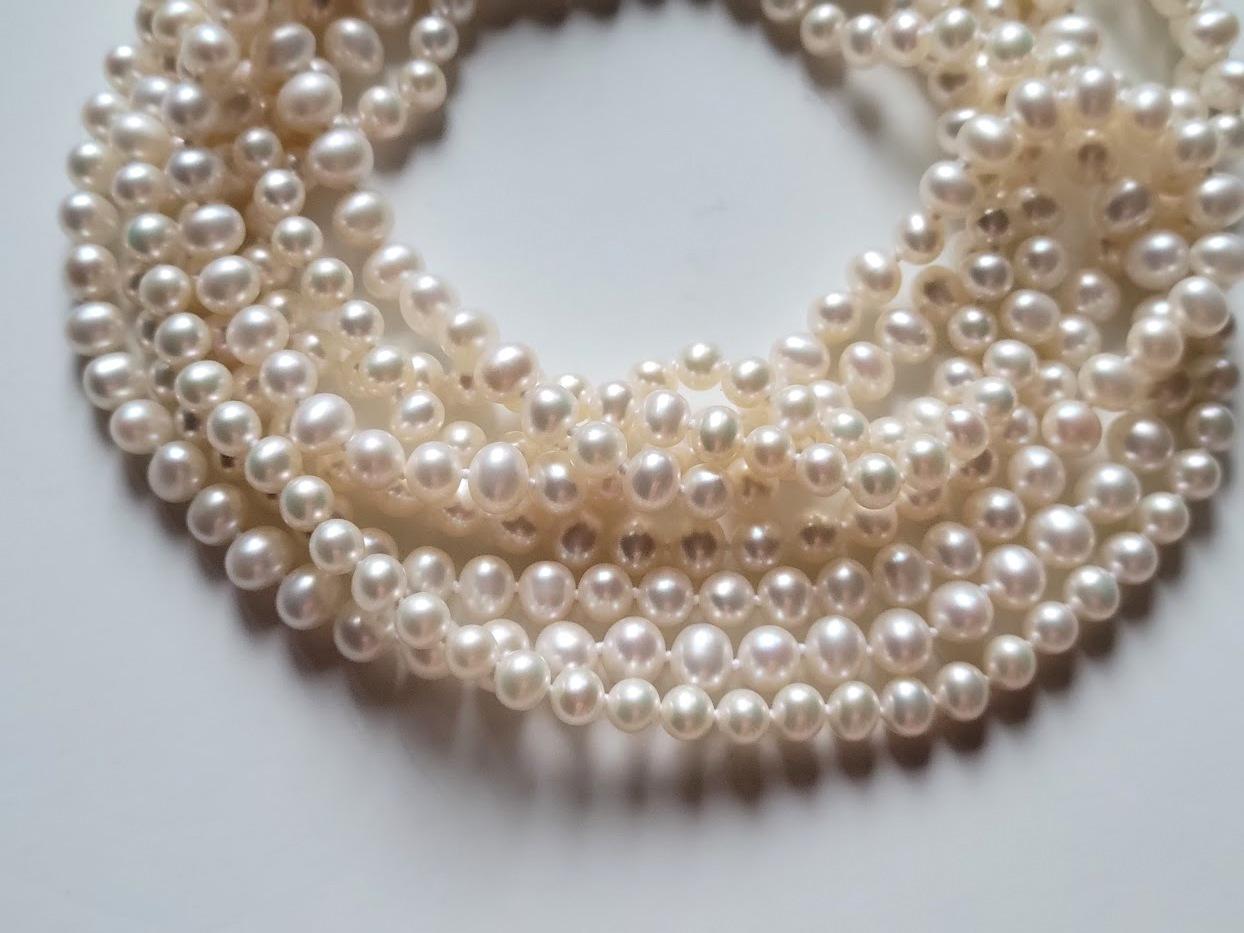 Art déco Collier vintage de perles blanches d'eau douce longueur 102