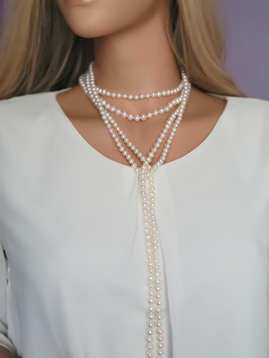 Collier vintage de perles blanches d'eau douce longueur 102