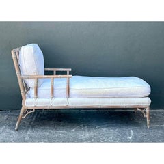 Vintage Laubsägearbeit Rattan Chaise Lounge