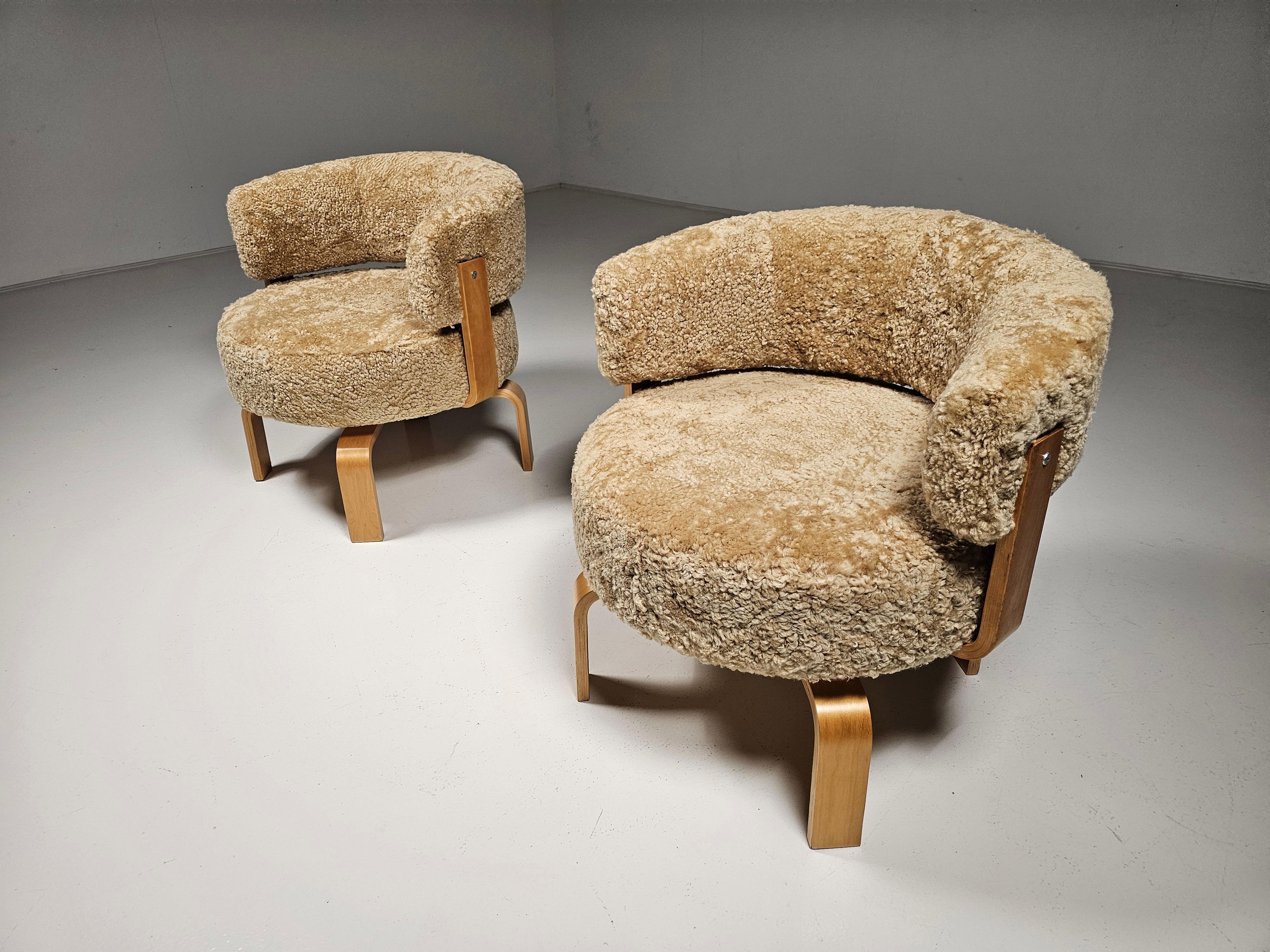 Drehsessel Fridene aus Lammfell von Carina Bengs für IKEA, Vintage 1