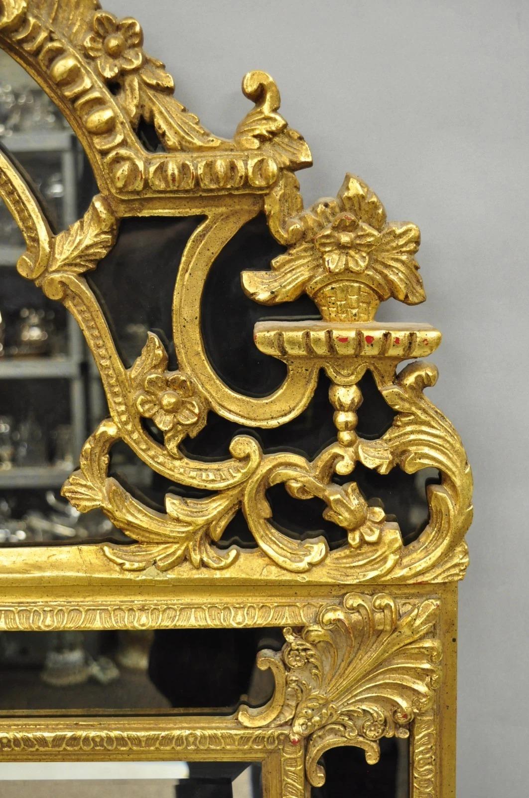 Vintage Friedman Bros French Louis XV Rococo Style Gold Gilt Espejo de cristal ahumado en venta 4