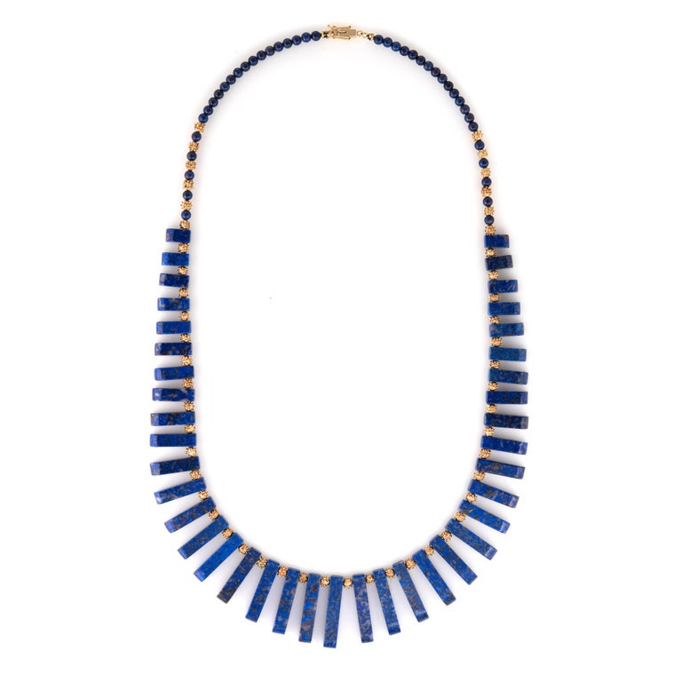 Vintage Fringe Necklace Lapis Lazuli 14 Karat Yellow Gold Estate Fine Jewelry In Excellent Condition For Sale In Torrance, CA