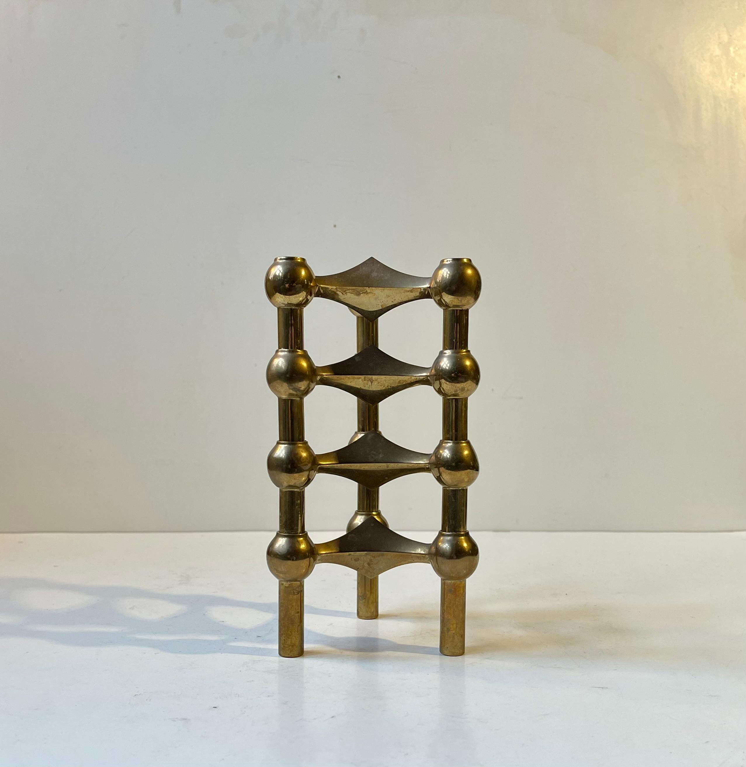 Metà XX secolo Portacandele modulari d'epoca in ottone di Frits Nagel & Stoffi per BMF in vendita