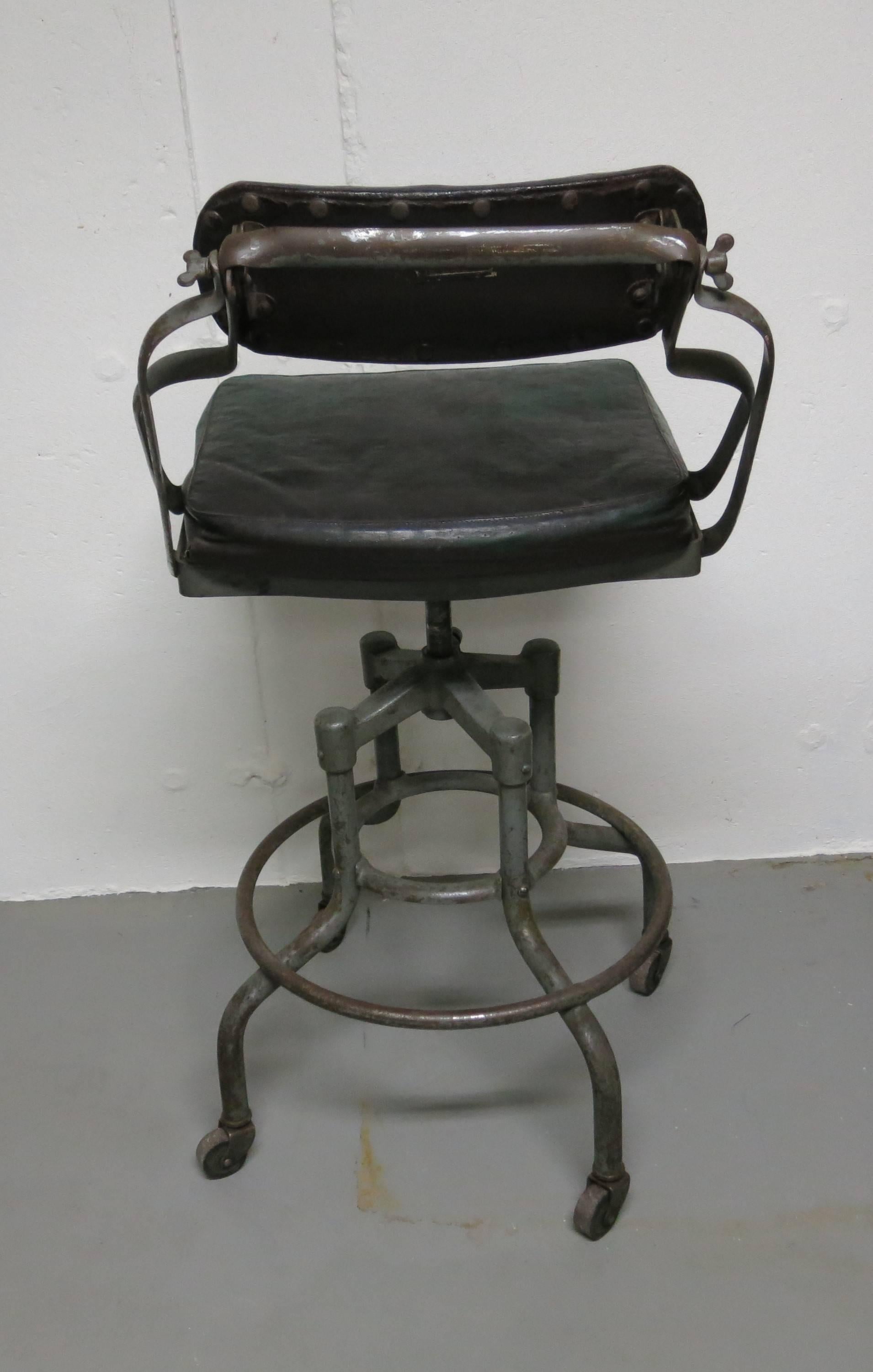 Vintage Fritz Cross Industrial Chair Stool St. Paul Minnesota In Distressed Condition In Newtown, CT