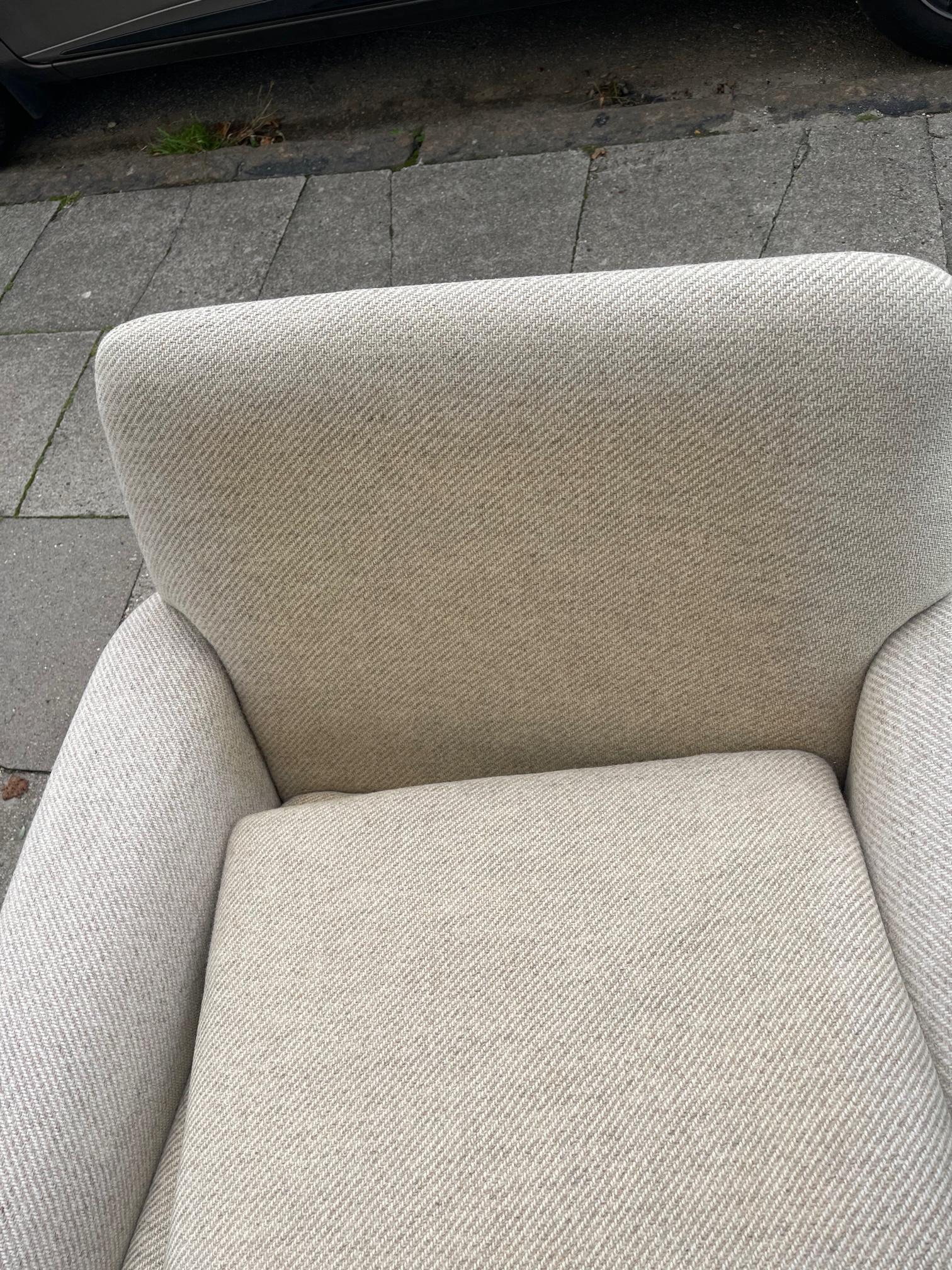 Vintage Fritz Hansen Armchair in Off White Wool by Folke Ohlsson For Sale 2