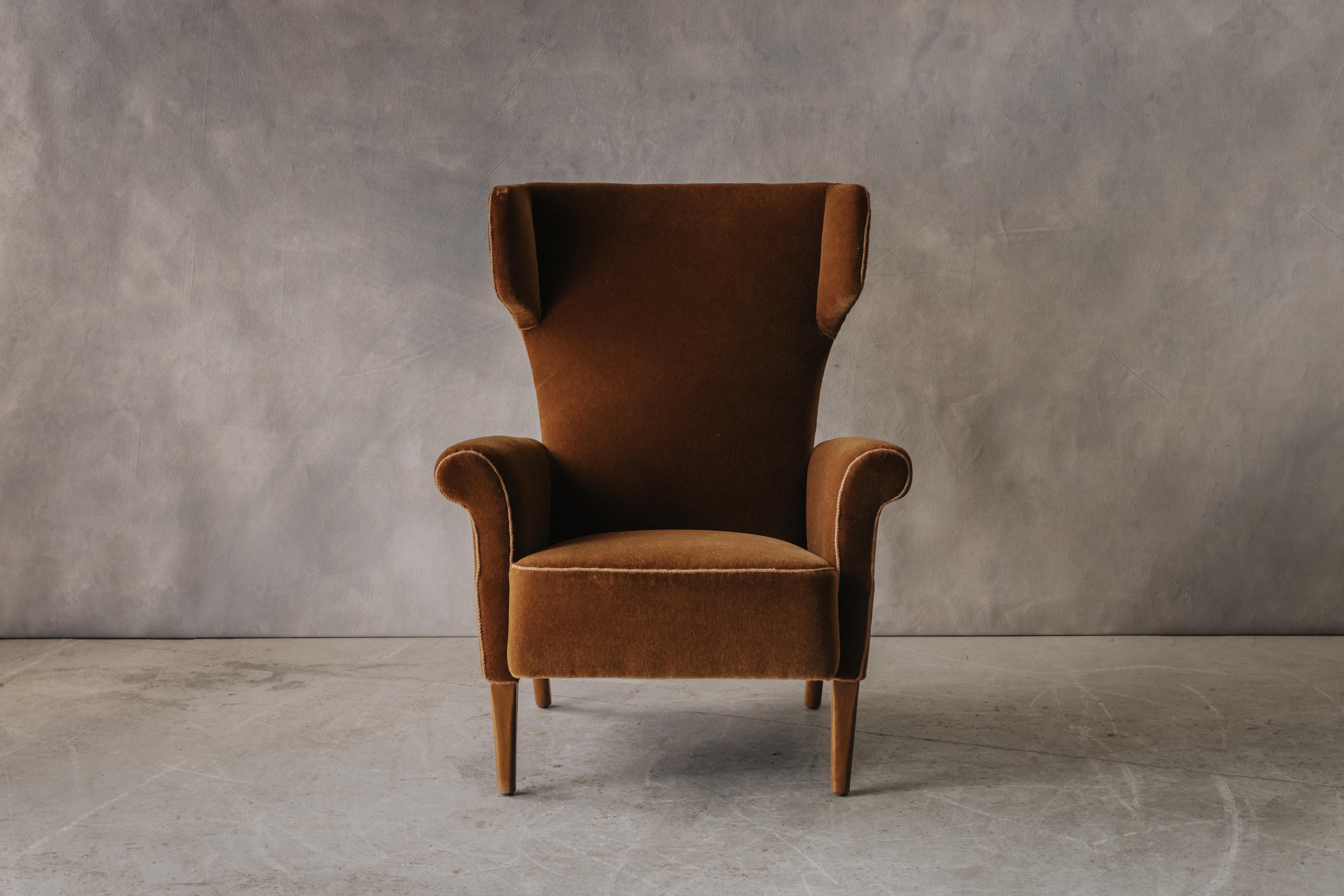 Mid-20th Century Vintage Fritz Hansen Lounge Chair From Denmark, Circa 1950