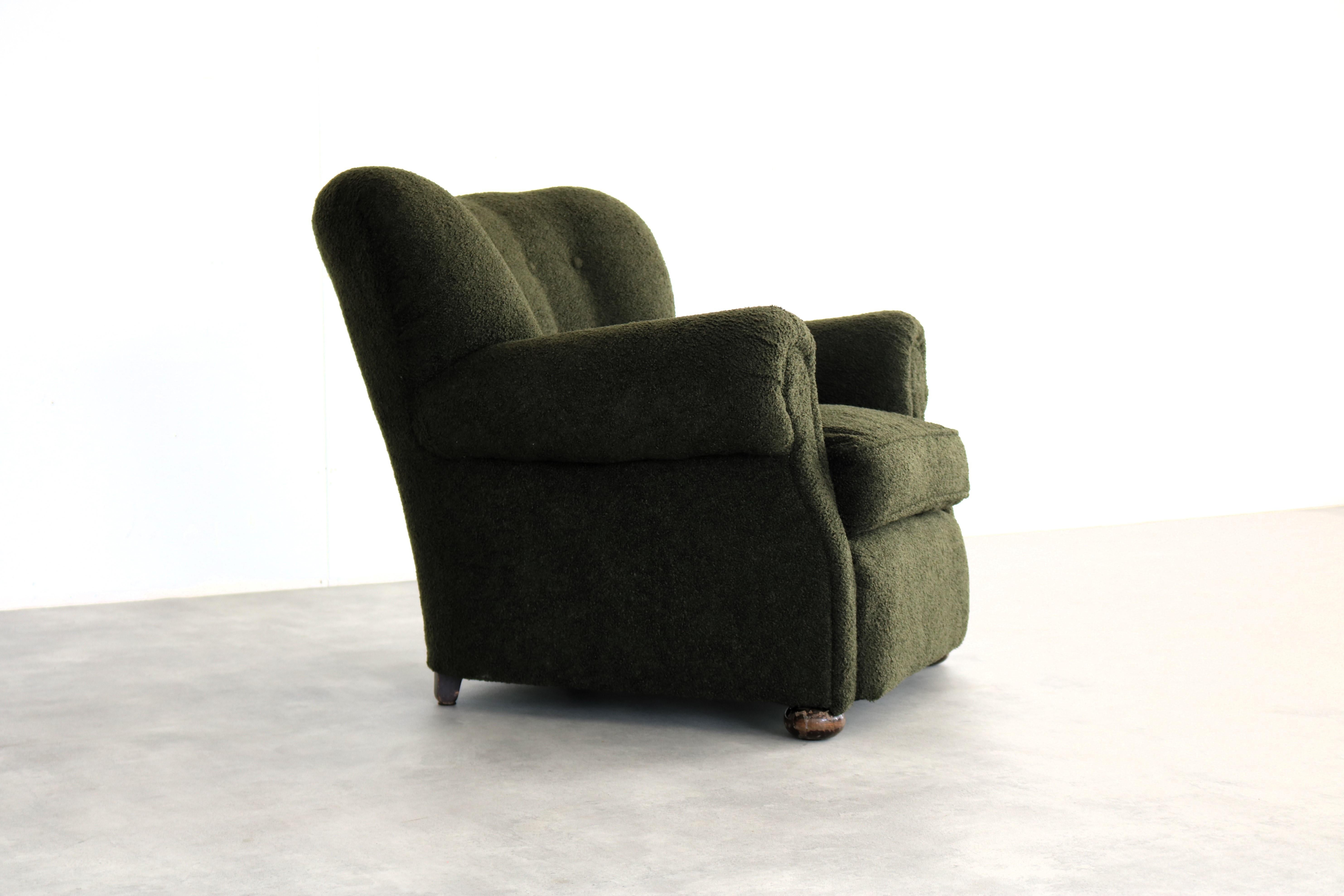 Danish vintage Fritz Hansen lounge chair  model 1518  1940s 