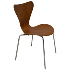Vintage Fritz Hansen Series 7 Arne Jacobsen Bent Plywood and Chrome Chair