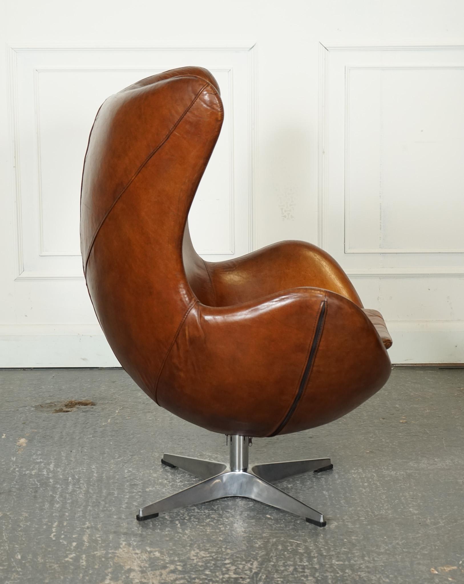 British VINTAGE FRITZ HANSEN STYLE HAND DYED BROWN LEATHER EGG LOUNGE CHAiR