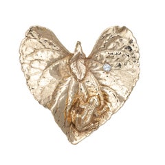 Vintage Frog Pendant Heart Shaped Leaf Heavy 24.5gm Estate Fine Jewelry