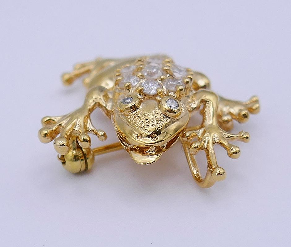 gold frog ornament