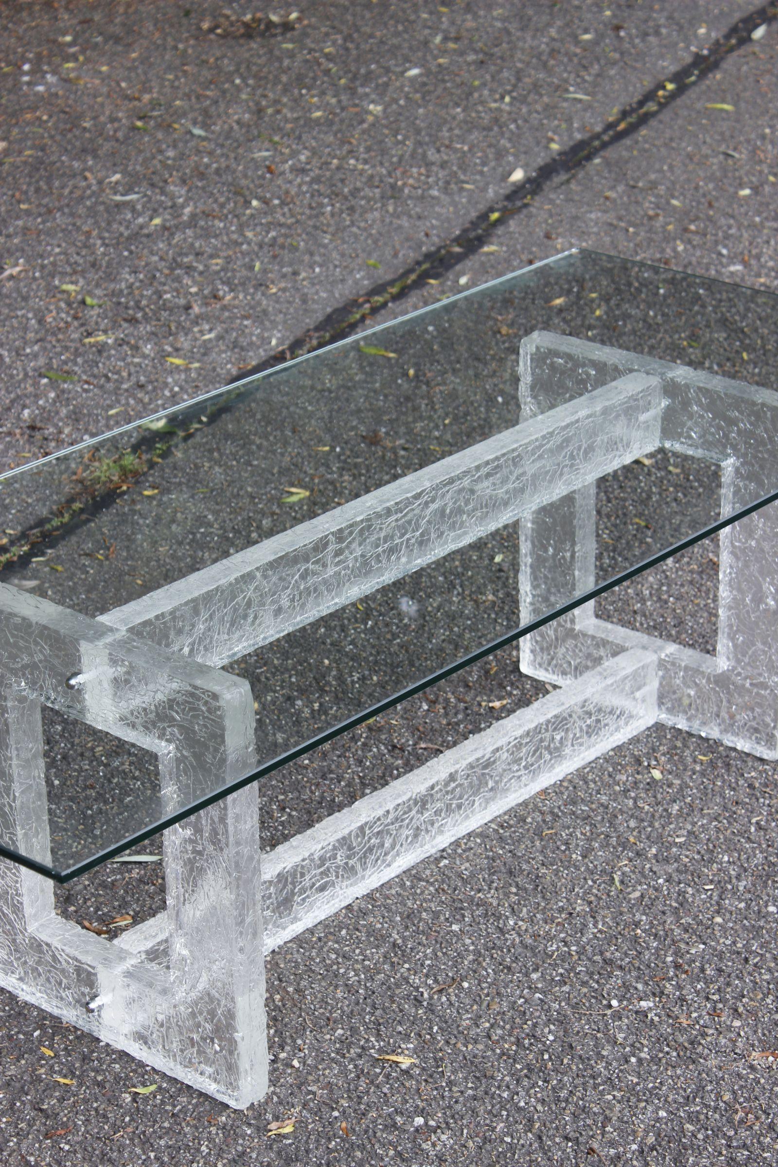 Vintage frosted texture acrylic base coffee table, 1970s For Sale 8