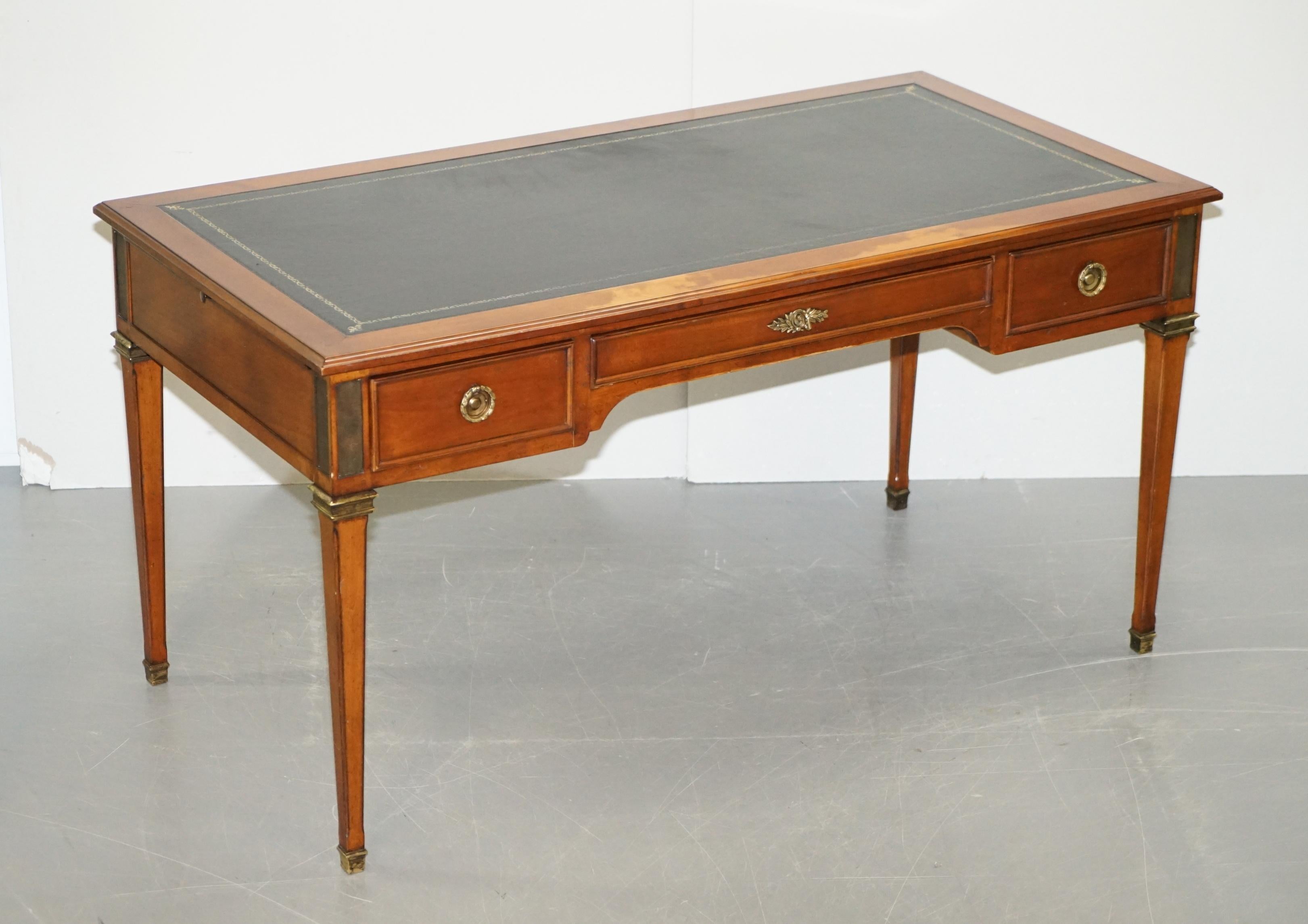 We are delighted to offer for sale this stunning Napoleon III French Empire style Bureau De Plat desk with extending leather tops

A very decorative and collectable desk in lightly restored condition throughout. The desk comes complete with all