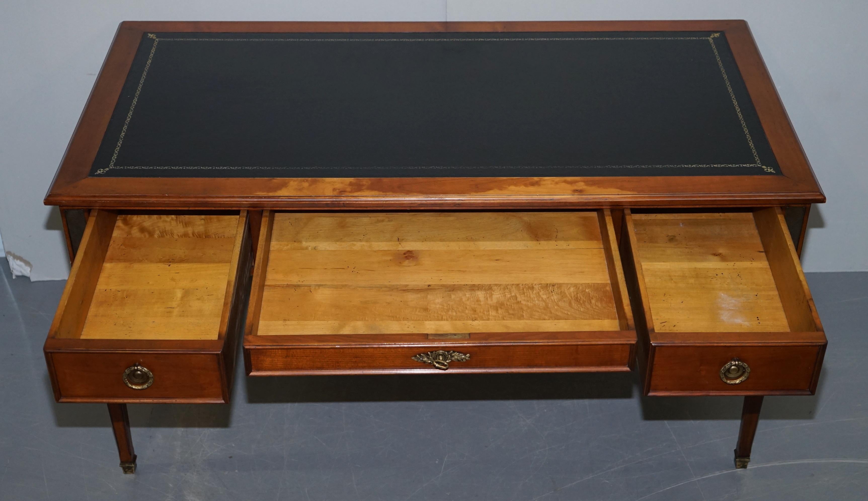Vintage Fruitwood Leather Topped Extending Bureau De Plat Desk Writing Table 14