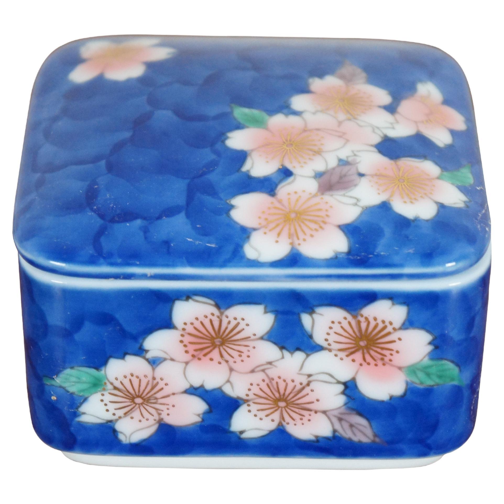 Vintage Fukagawa Porcelain Cherry Blossoms Lidded Trinket Keepsake Box 3.5"