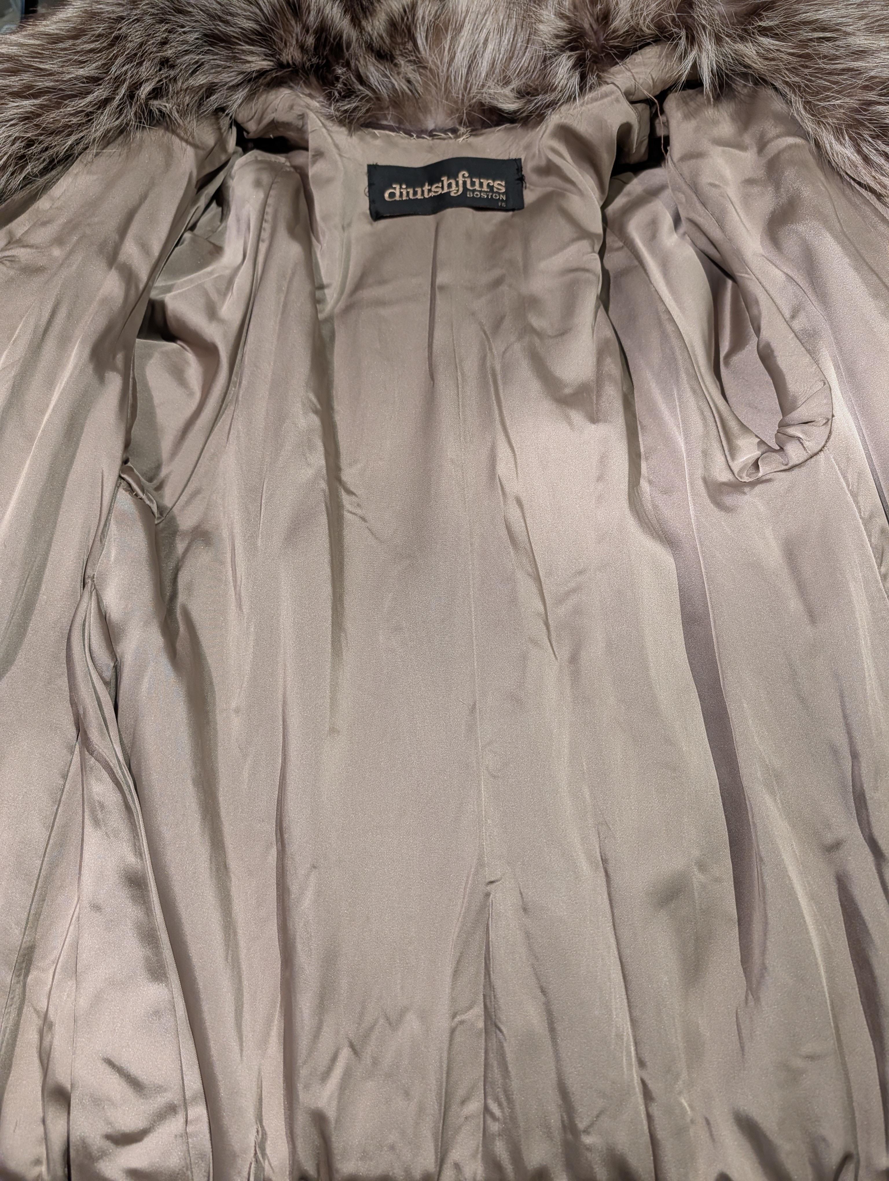 Vintage Coates in pelliccia naturale a tutta lunghezza in vendita 4