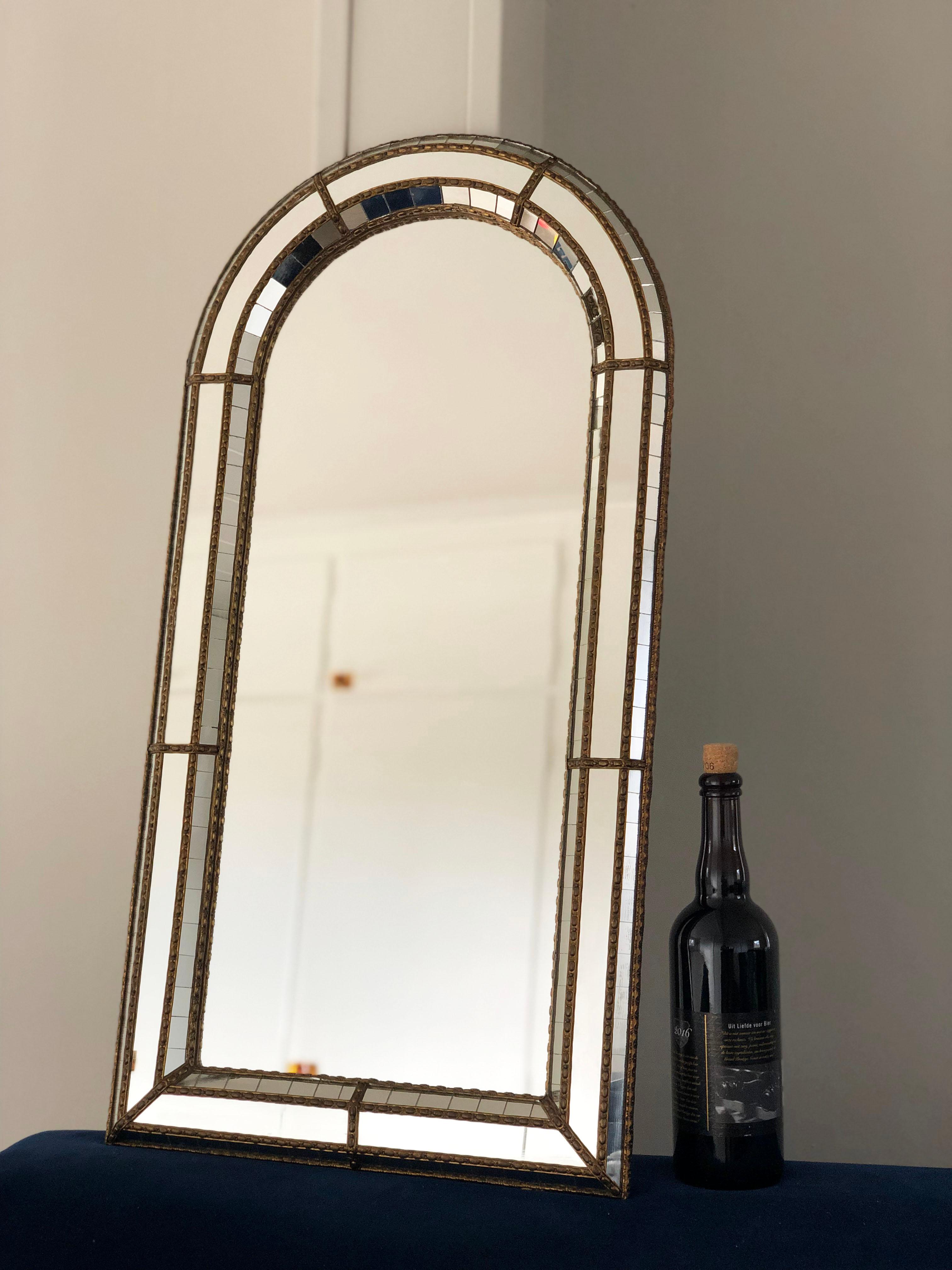 Fait main Vieux miroir vénitien Hollywood Regency en or Espagne 19 en vente