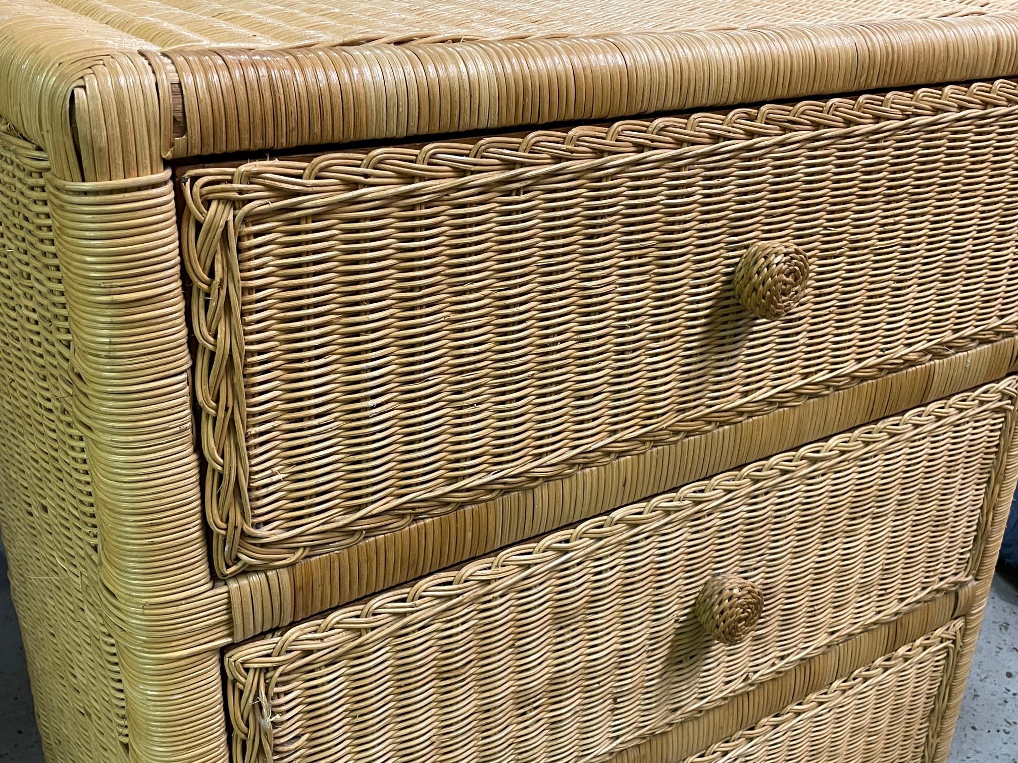 Bohème Vieille commode triple en osier