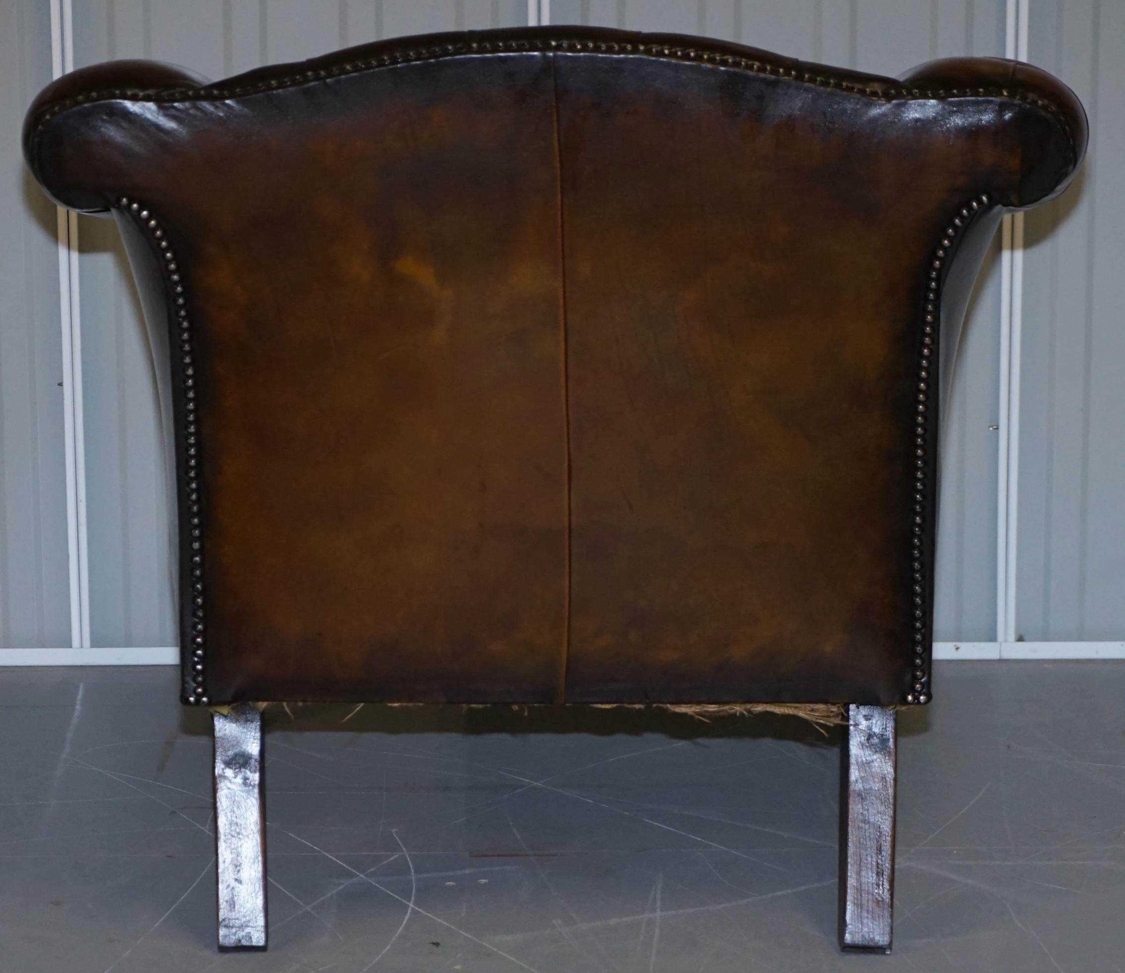 Vintage Fully Restored Cigar Brown Leather Chesterfield Hump Back Club Armchair 4