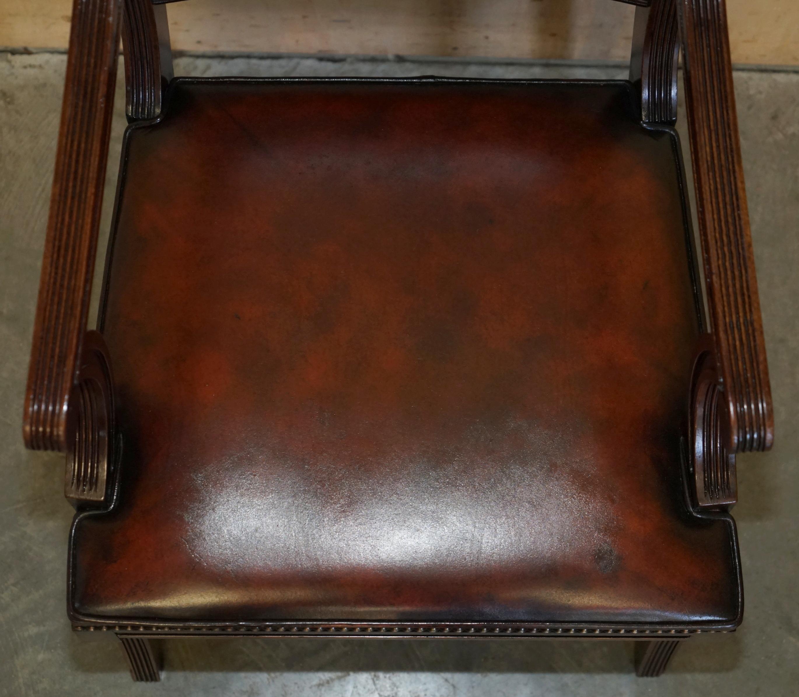 20th Century VINTAGE FULLY RESTORED DEEP CIGAR BROWN LEATHER CAPTAINS DESK OFFICE CHAiR